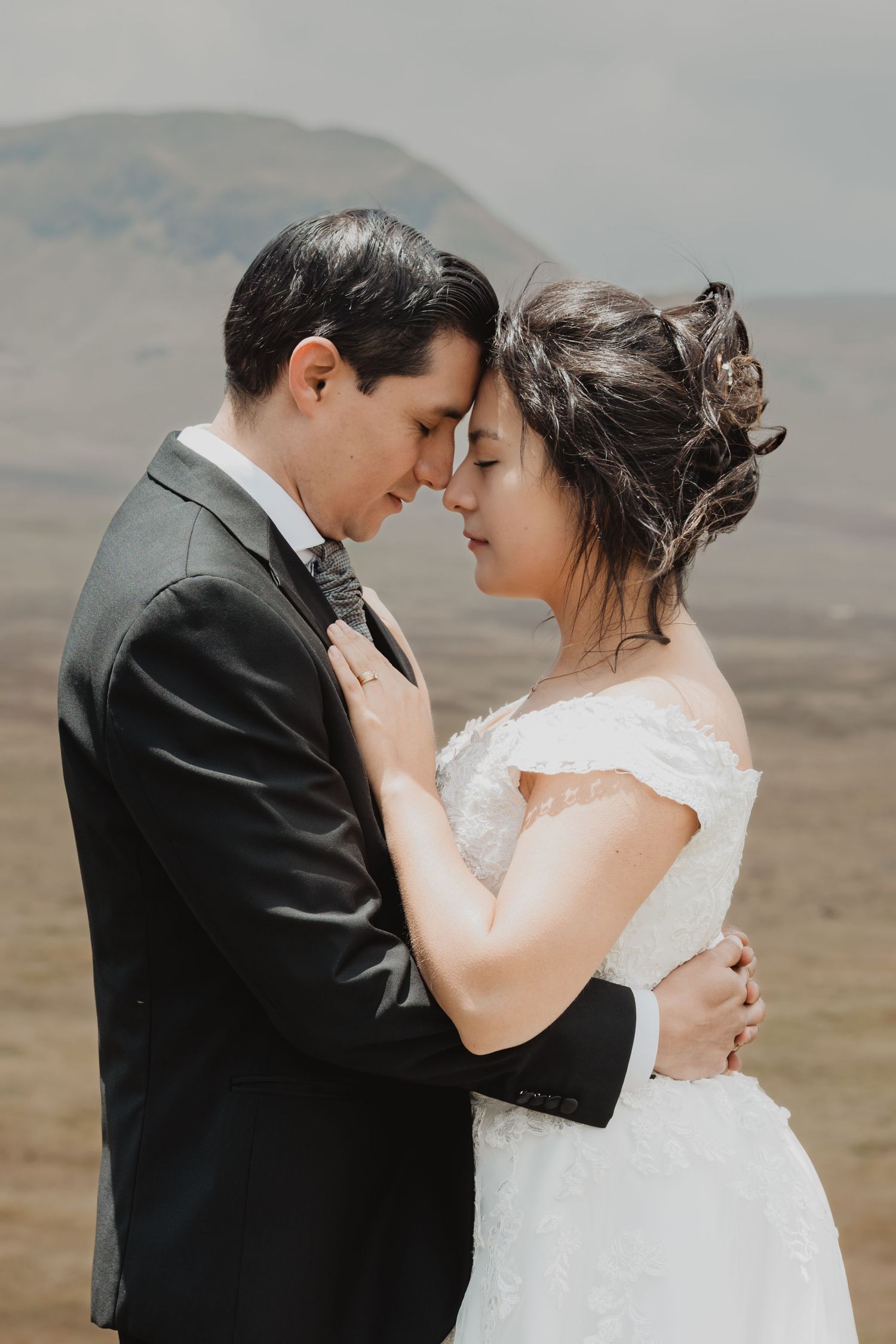 Fotógrafo recomendado por los mejores organizadores de bodas en Quito, Ecuador.