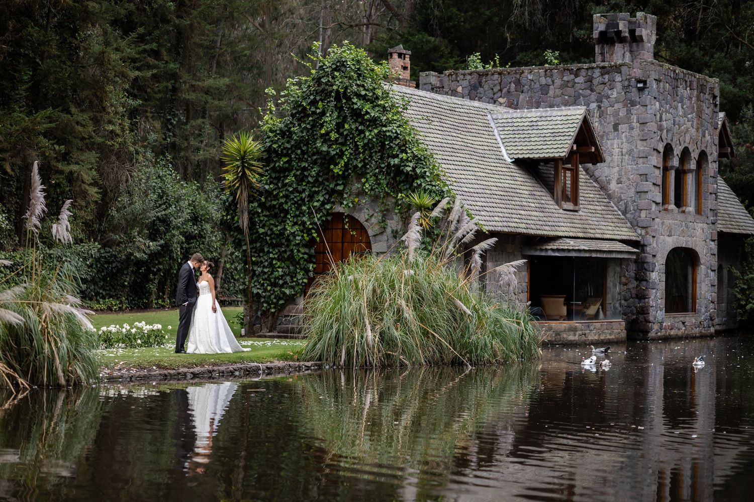 Fotografía de boda en Quito, Ecuador con estilo natural y romántico por Pablo Andrade.