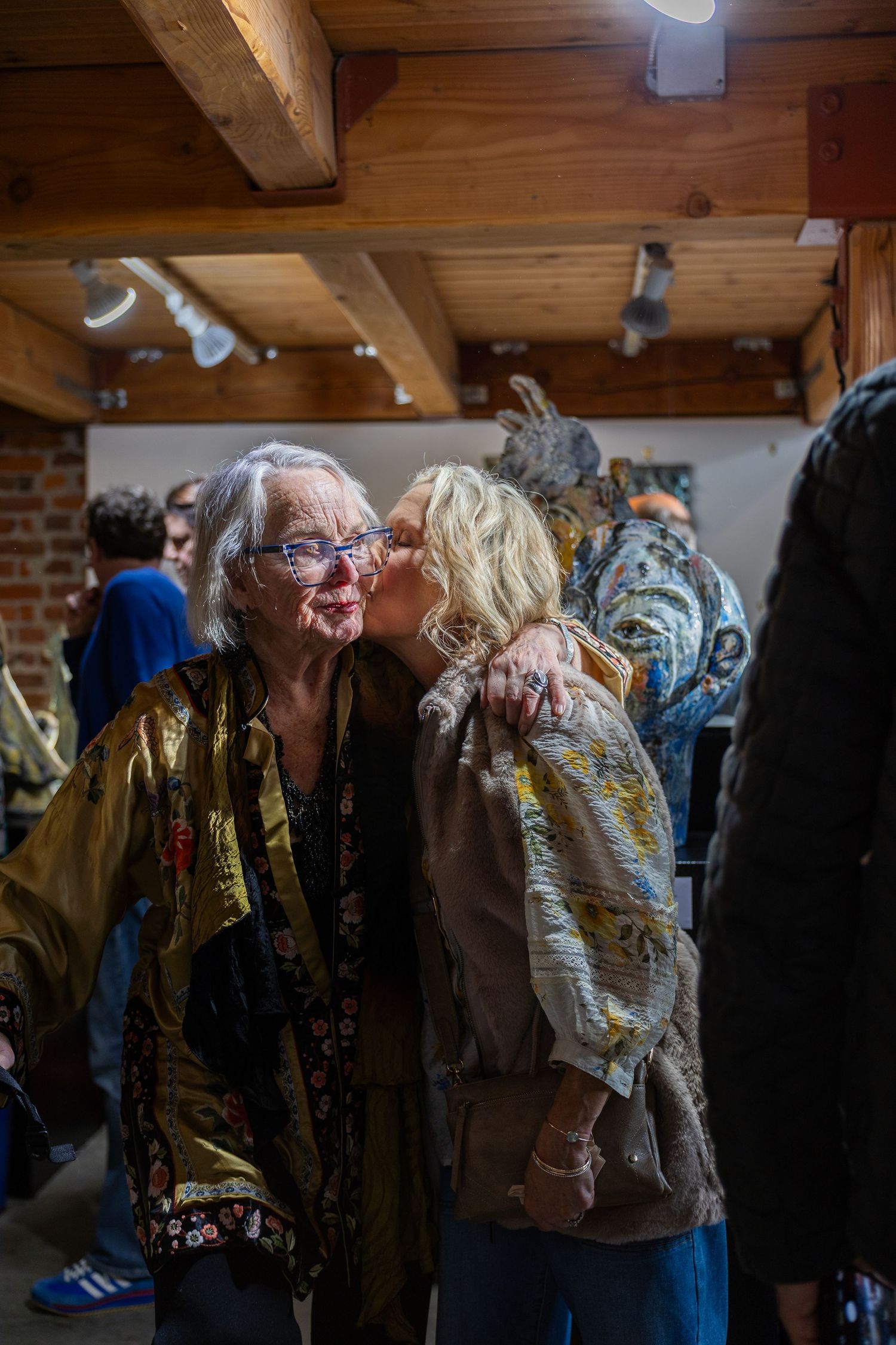 Local artist celebrates her art gallery opening in Kirkland.