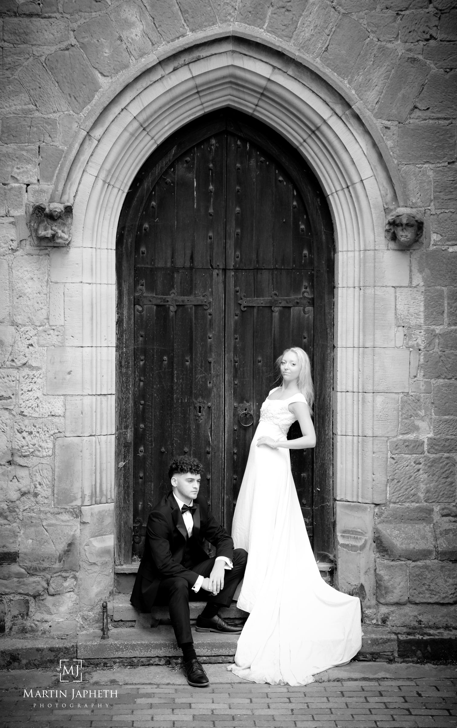 Bride and groom portraits at Ruthin Castle | Martin Japheth Photography