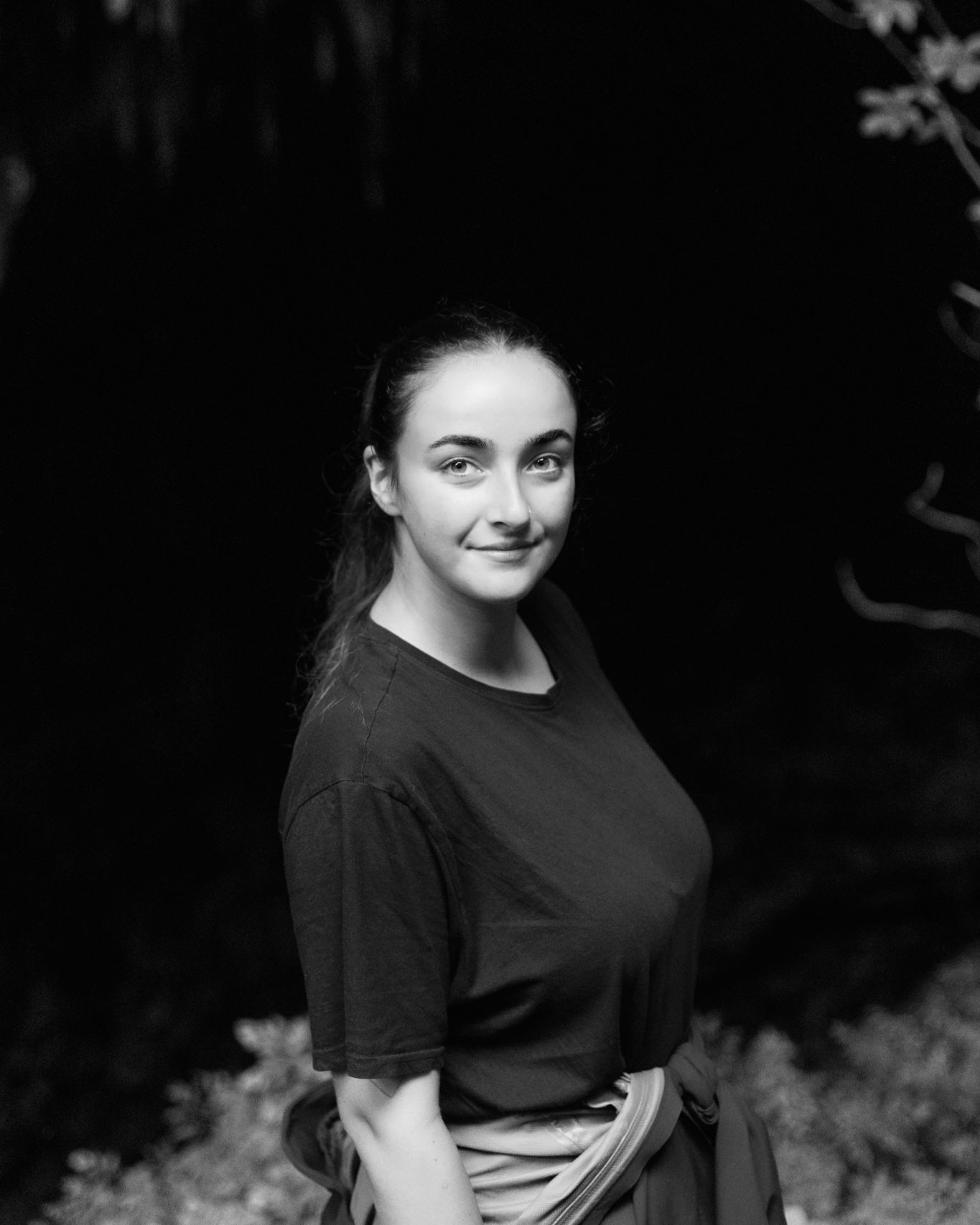 Chloe Mundy Photography headshot photo in black and white
