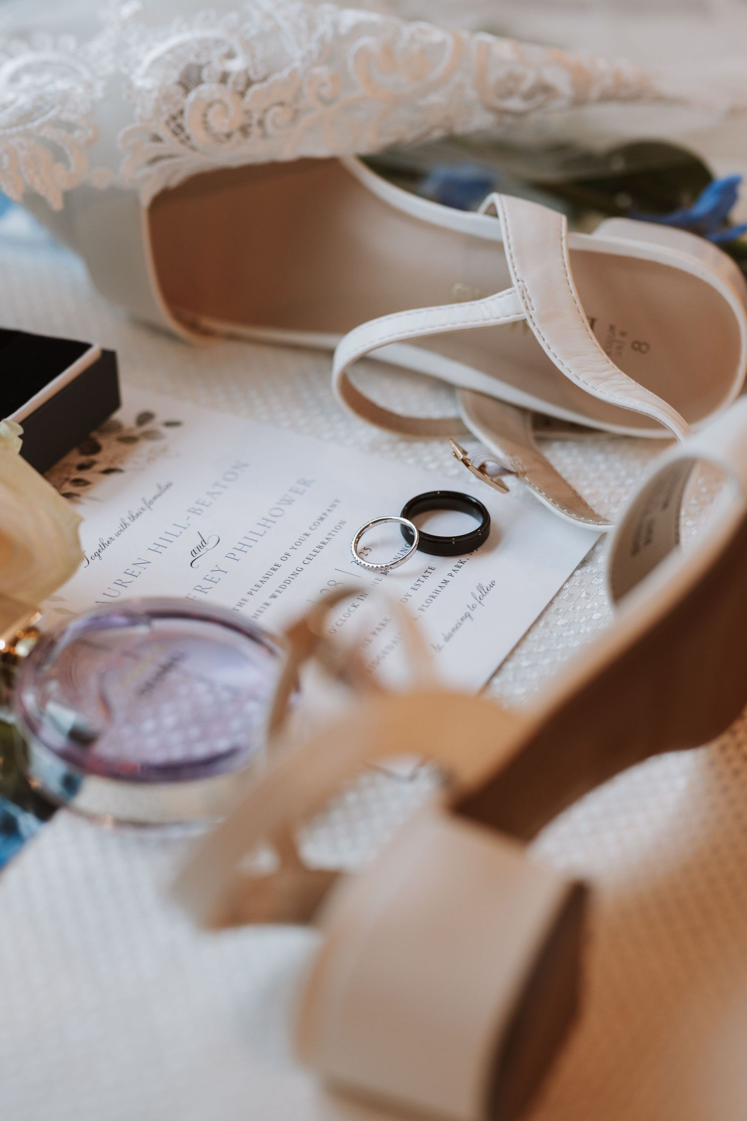 wedding details Chanel perfume