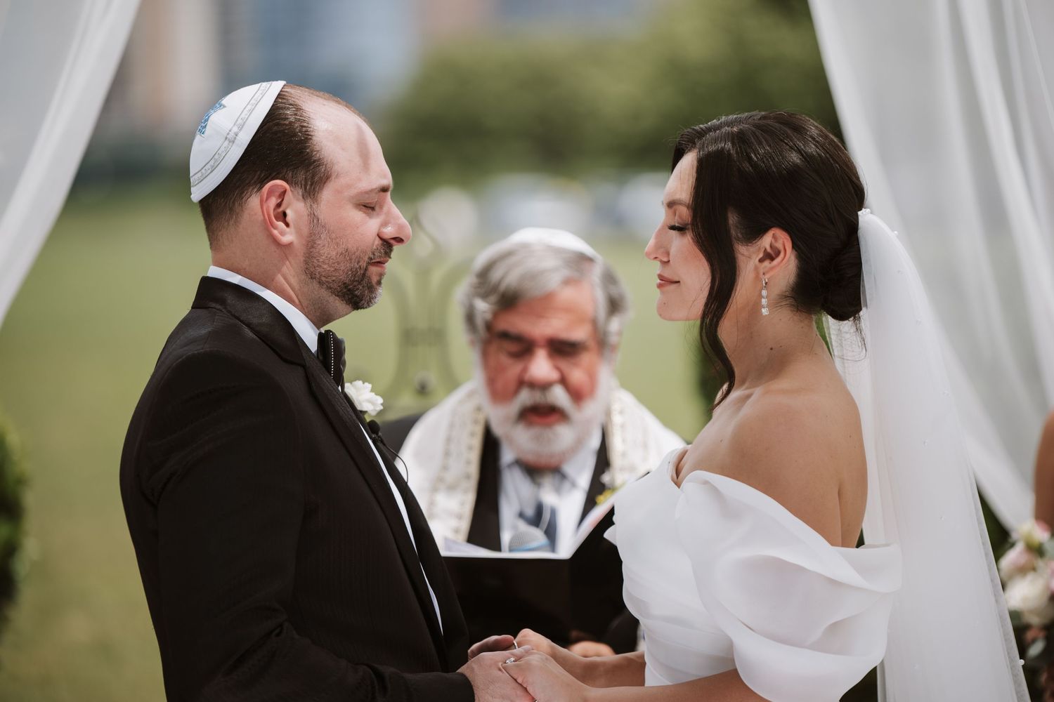 city skyline wedding portrait nyc