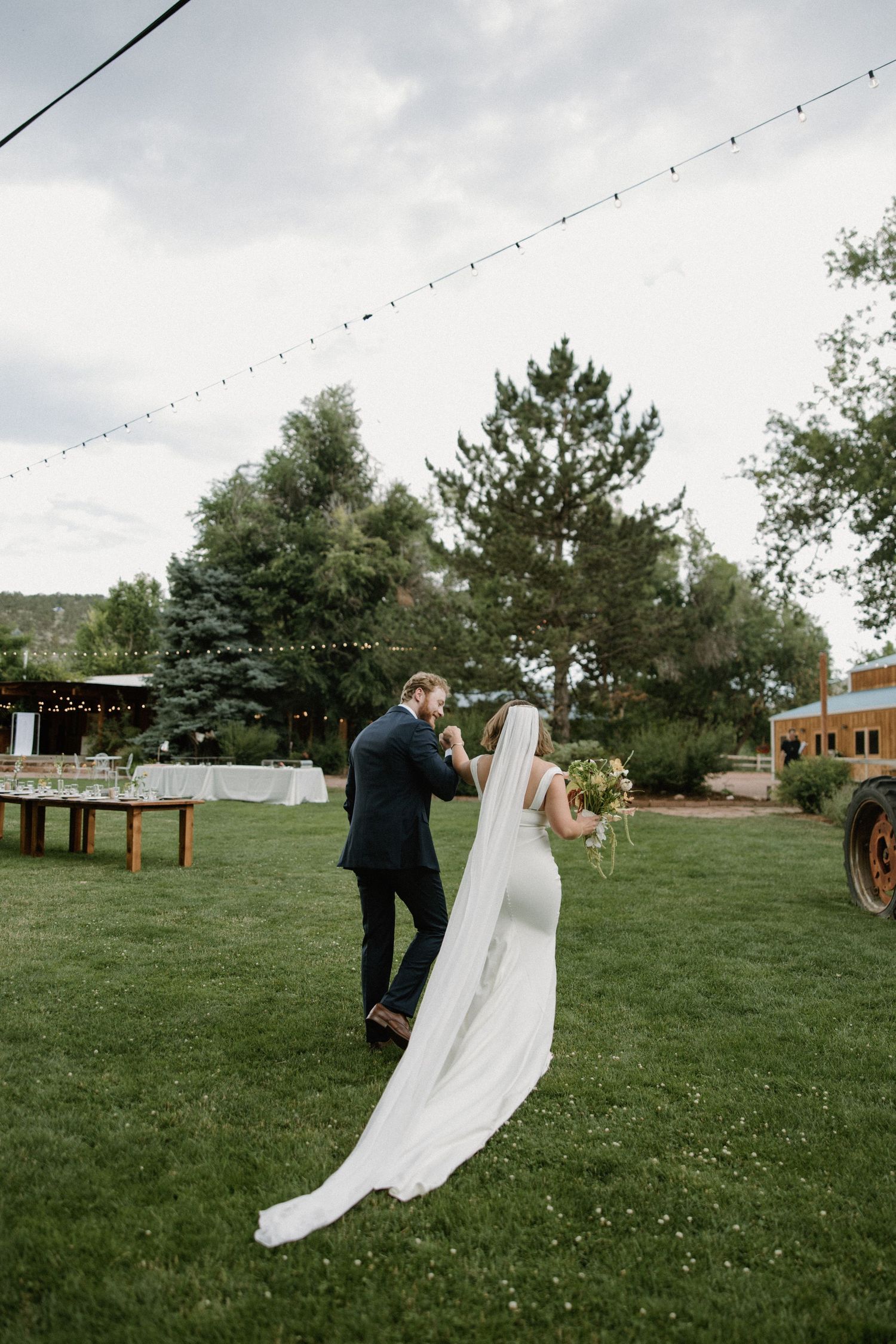 Colorado wedding photographer at Lyons Farmette in Denver Colorado - Denver Colorado Wedding Photographer