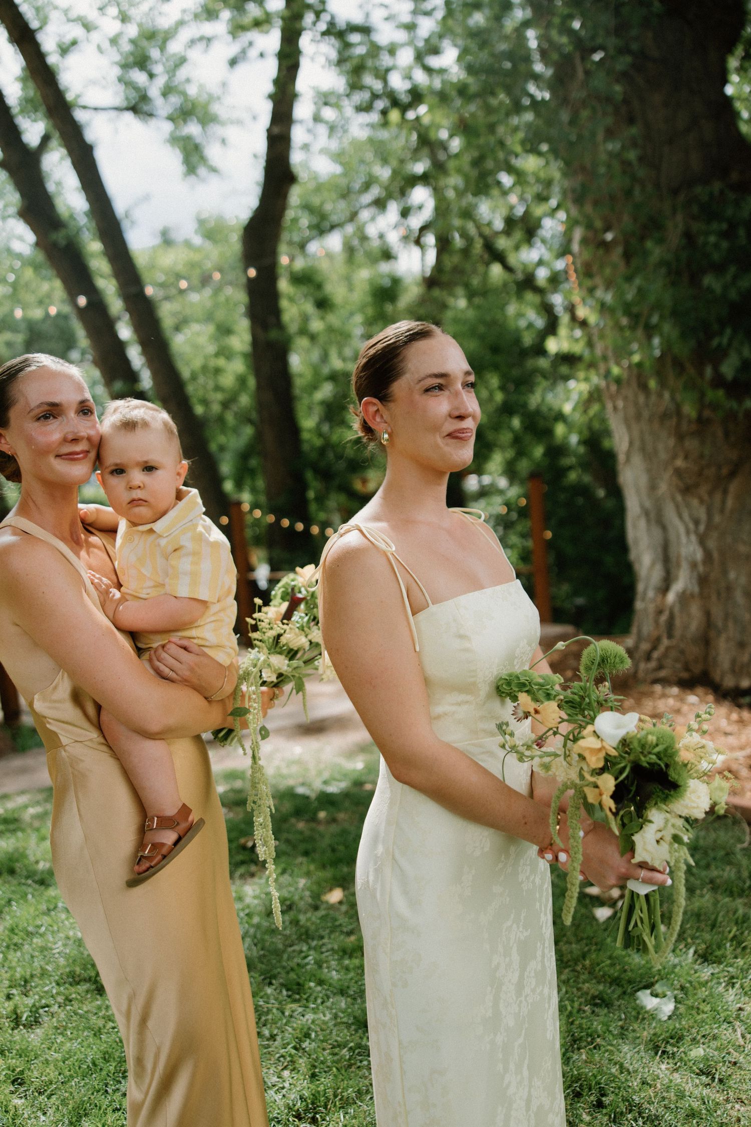 Colorado wedding photographer at Lyons Farmette in Denver Colorado - Denver Colorado Wedding Photographer