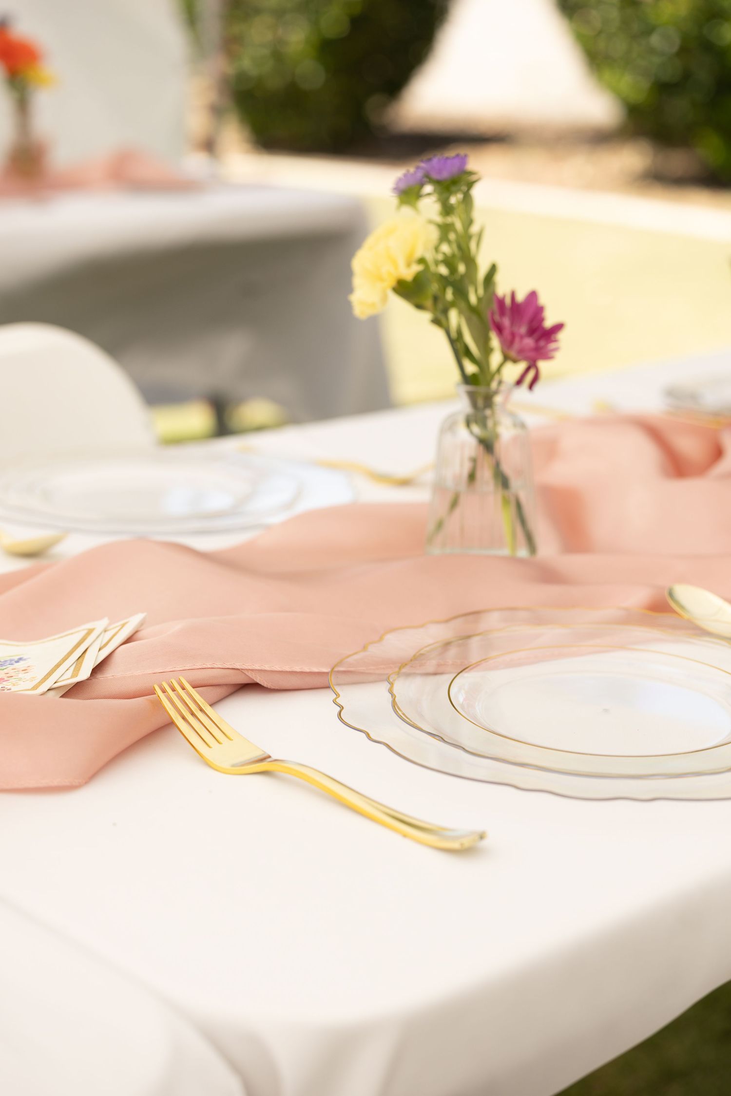 bridal shower table scape