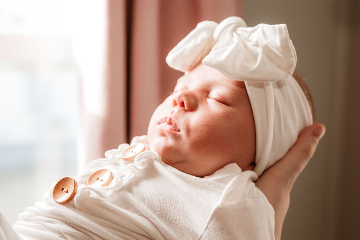 in home newborn session. baby nose Effingham il