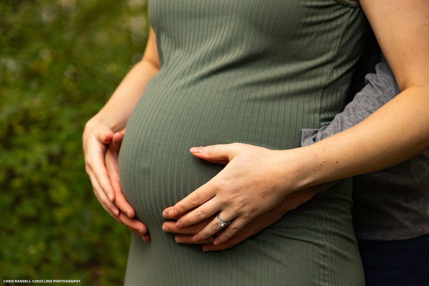 Maternity Photography by Linx Photography in Dundalk Ontario