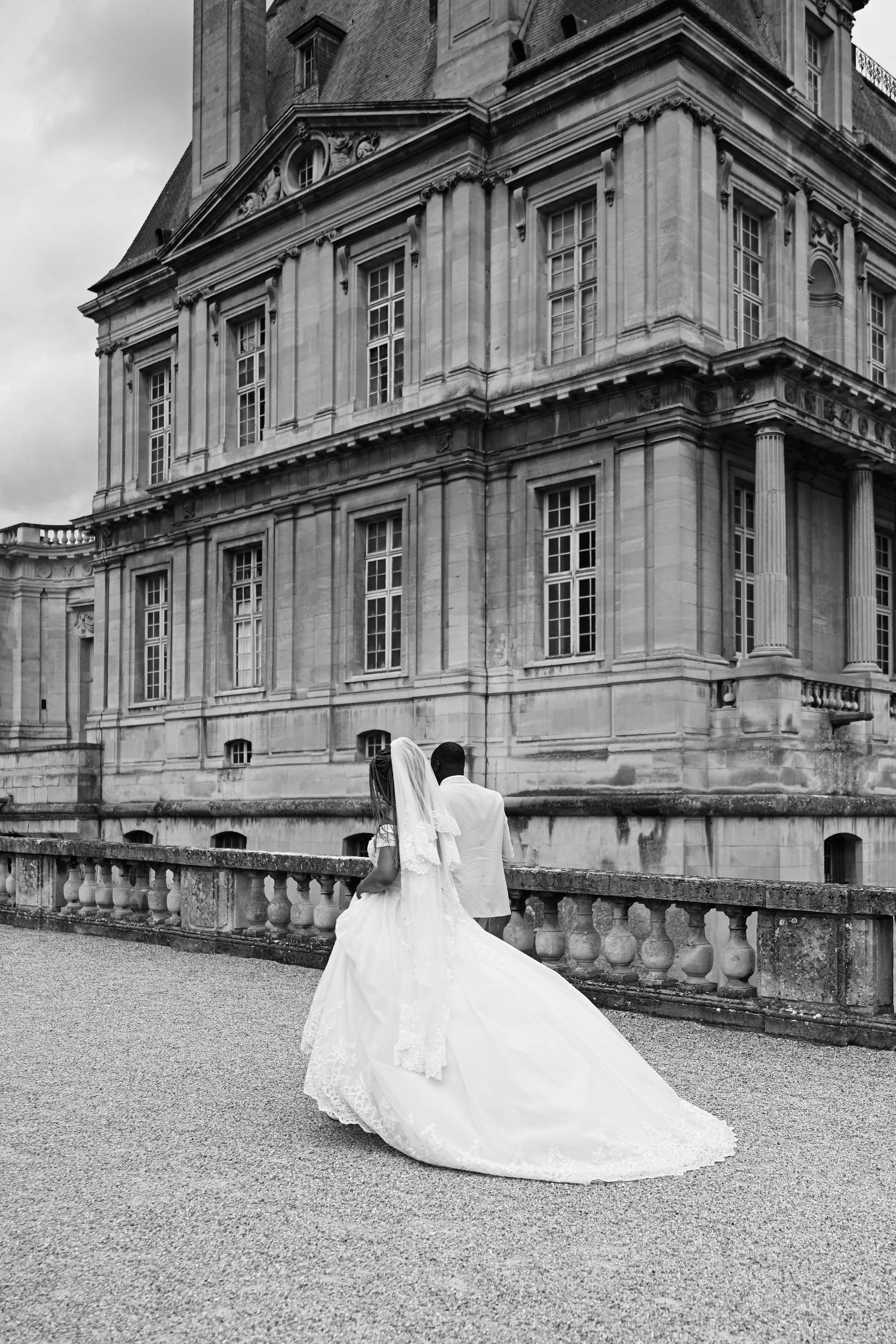 chateau noir et blanc Maisons-Laffitte