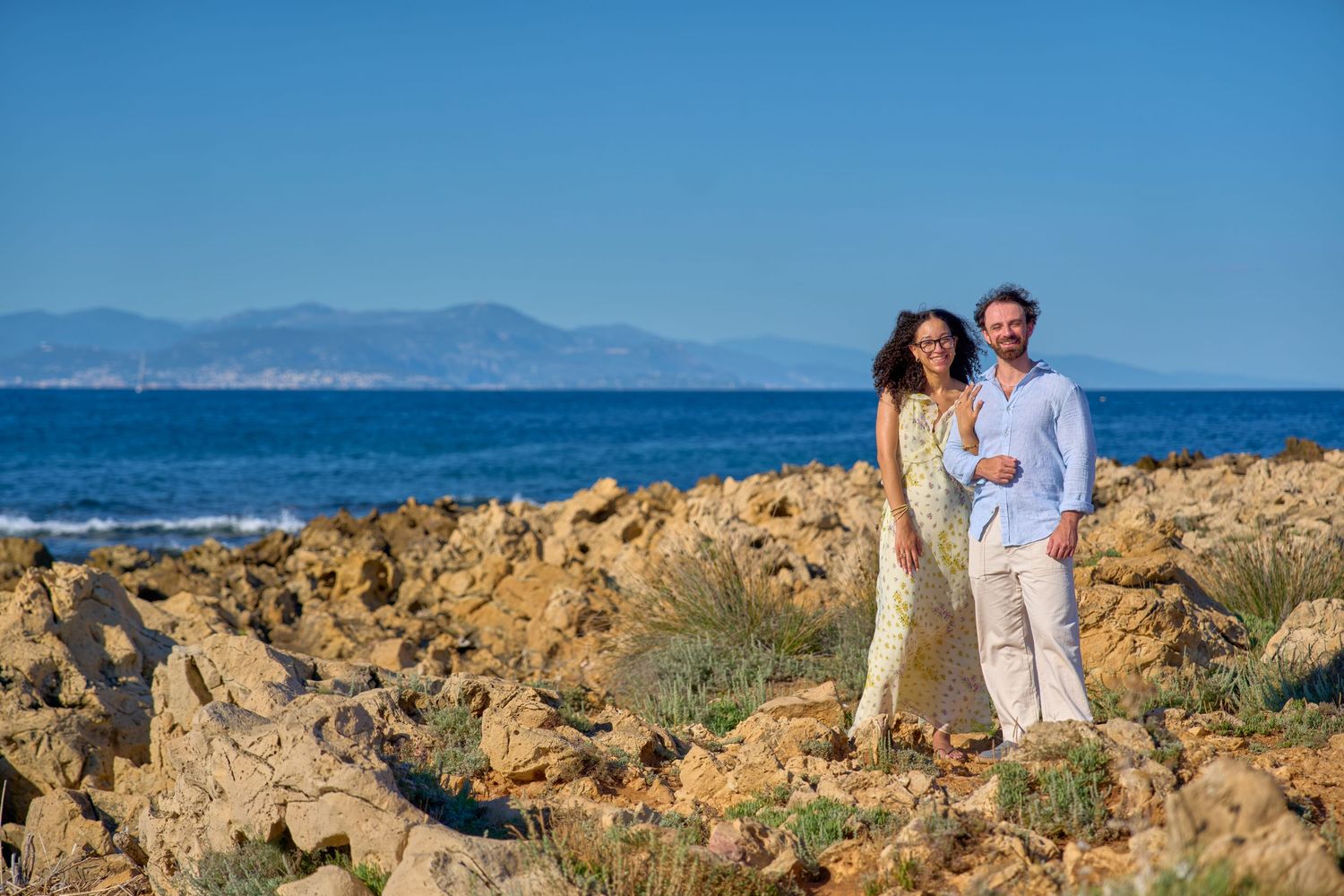 Couple portrait session on the Antibes coastline
