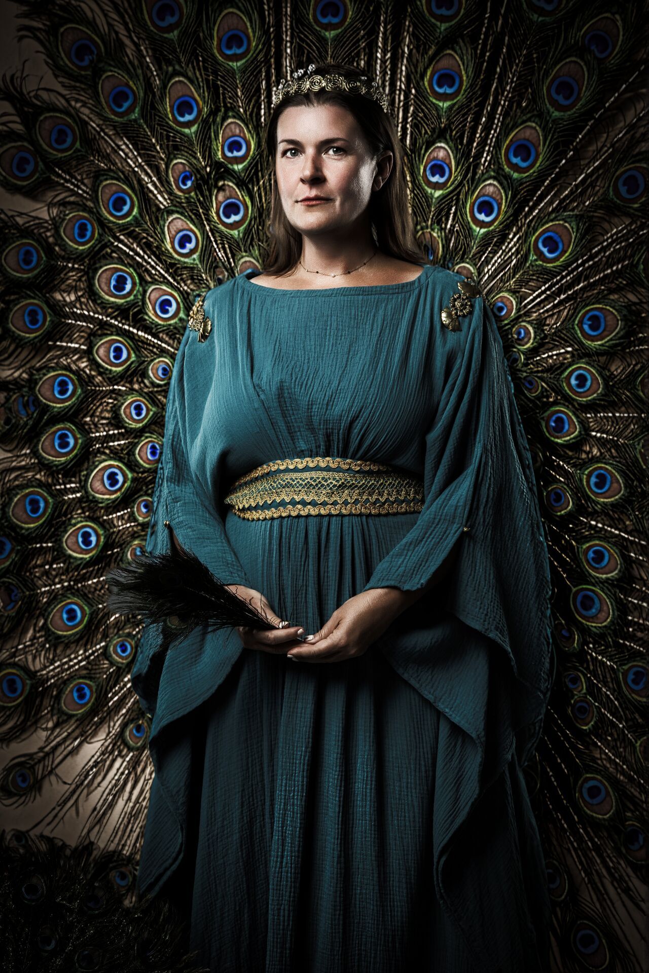 Hera Queen of Olympus portrait in Athens with Ancient Greek royal costume, peacock details and GreekClick photography.
