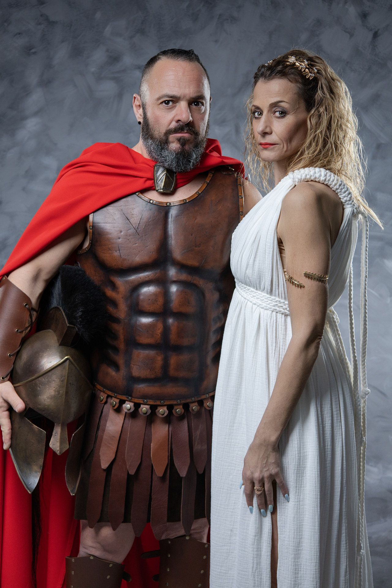 Professional couple's portrait in Athens: Feel the spirit of ancient Greece with your partner.