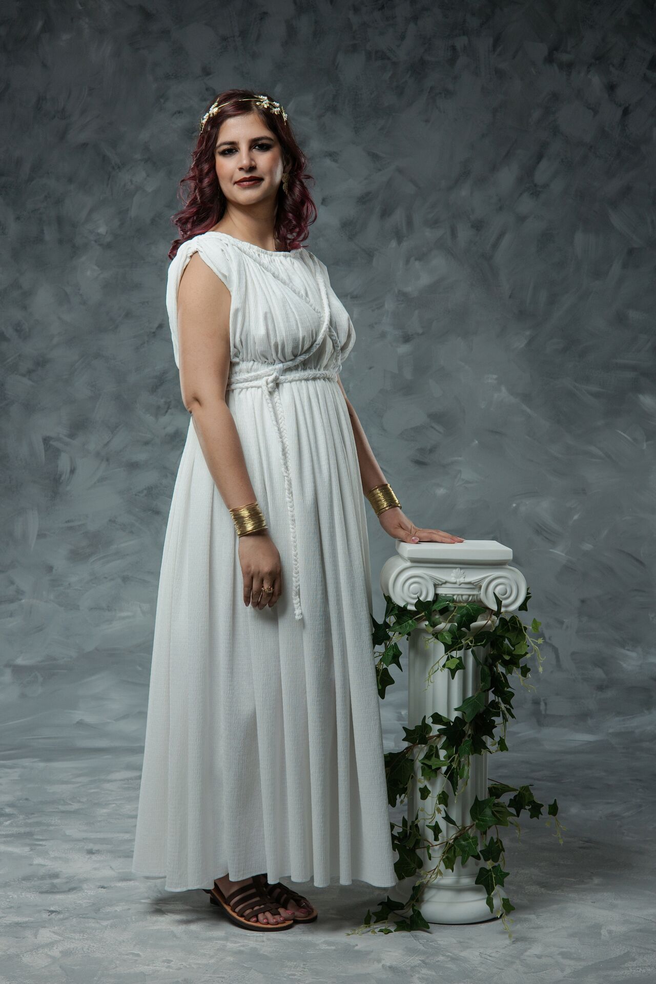 Family Ancient Greek photoshoot in Athens with goddess costumes, mythology themes and memorable GreekClick photography.