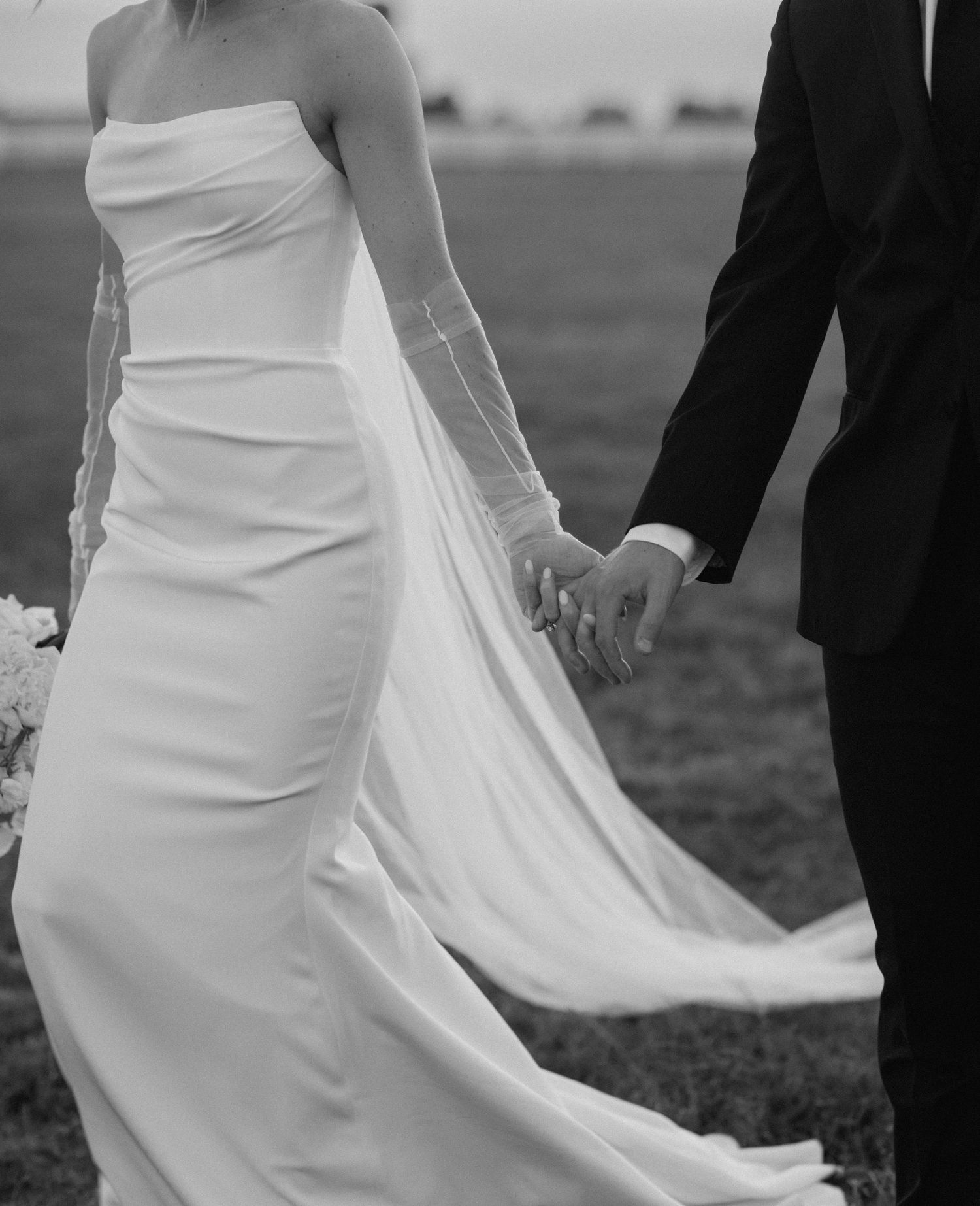 oklahoma bride and groom taken by oklahoma wedding photographer