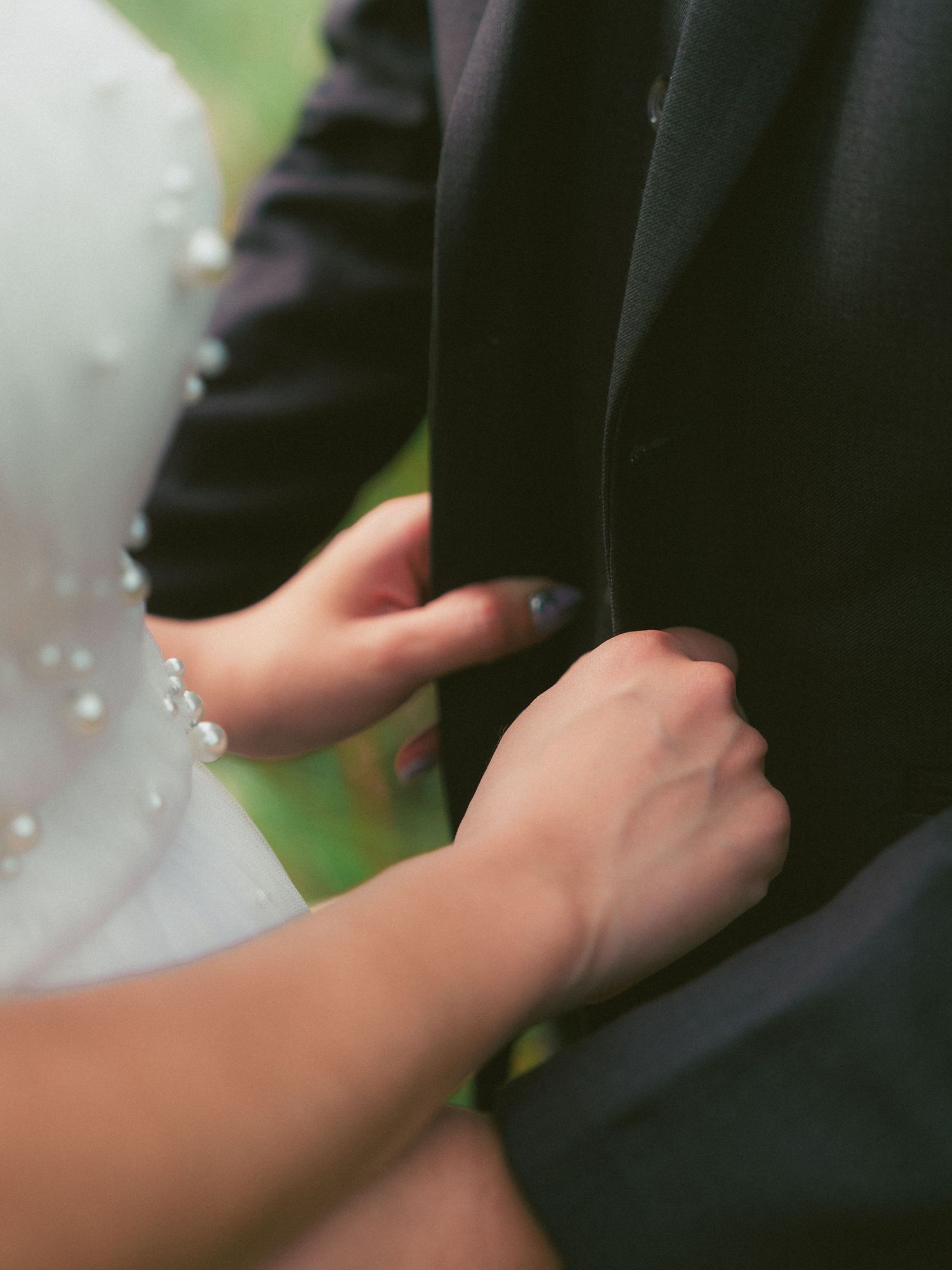 actual day wedding photography singapore couple