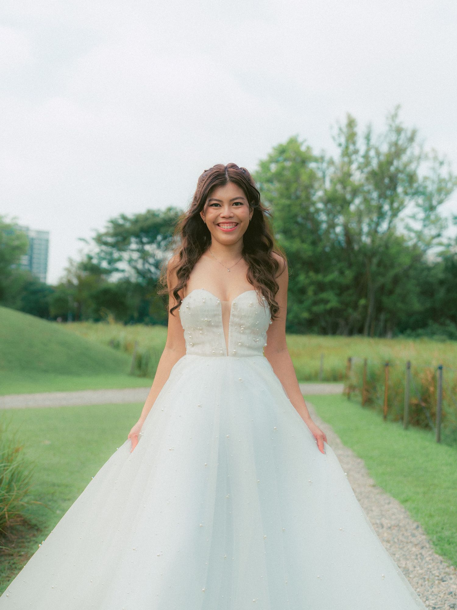 modern singapore wedding couple portraits