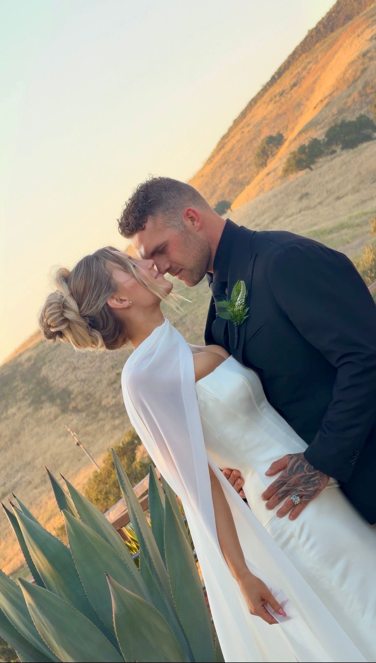 California wedding content creator available for weekday weddings and destination celebrations.