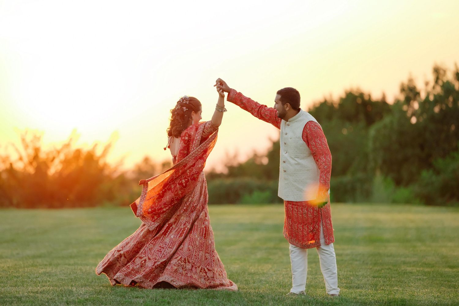 Indian couple wedding portraits at Powel Crosley Estate in Sarasota, Florida, captured by Grand Photo by Karyna Oliinyk