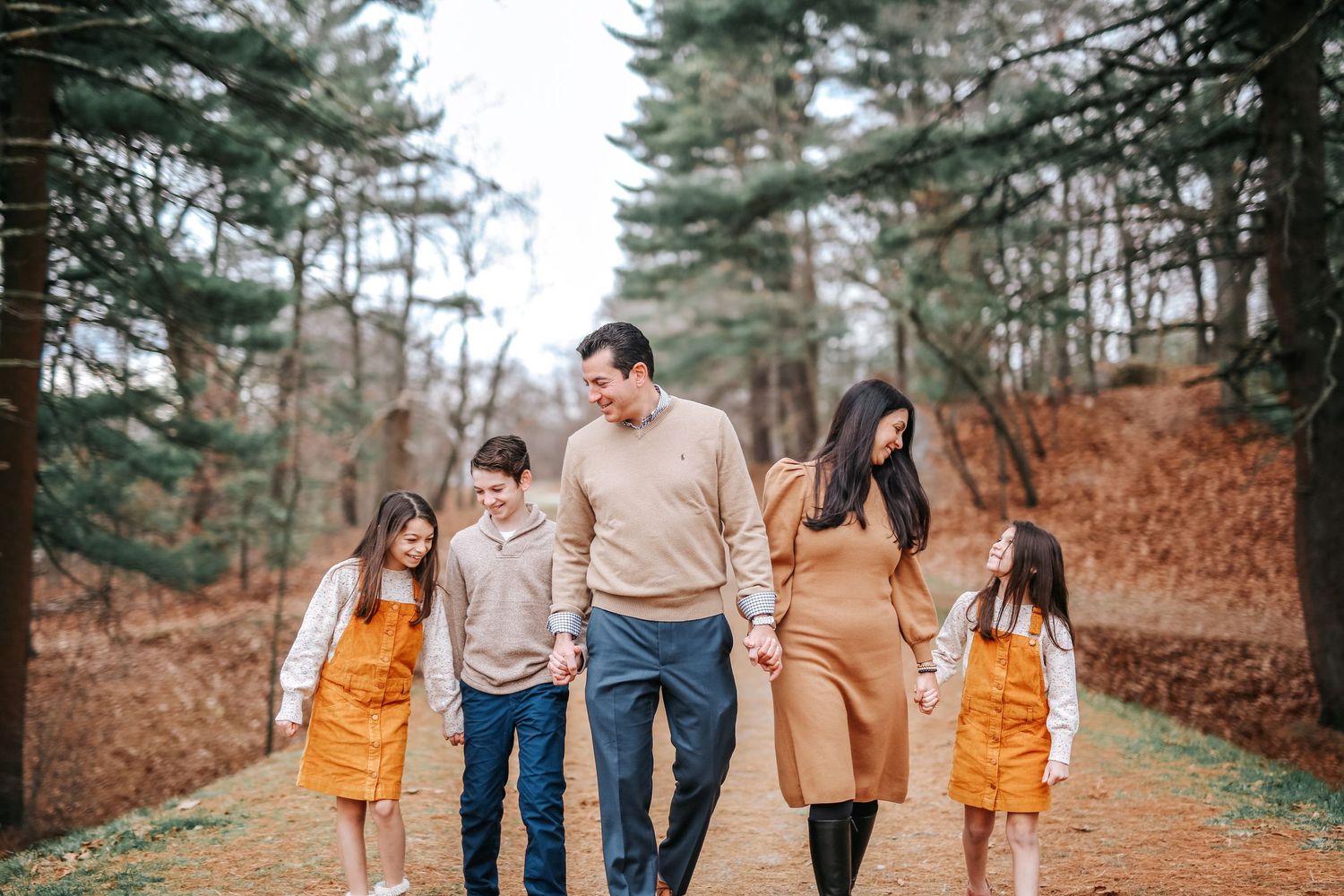 Fall family session in Boston MA, wedding photographer Grand Photo Karyna Oliinyk
