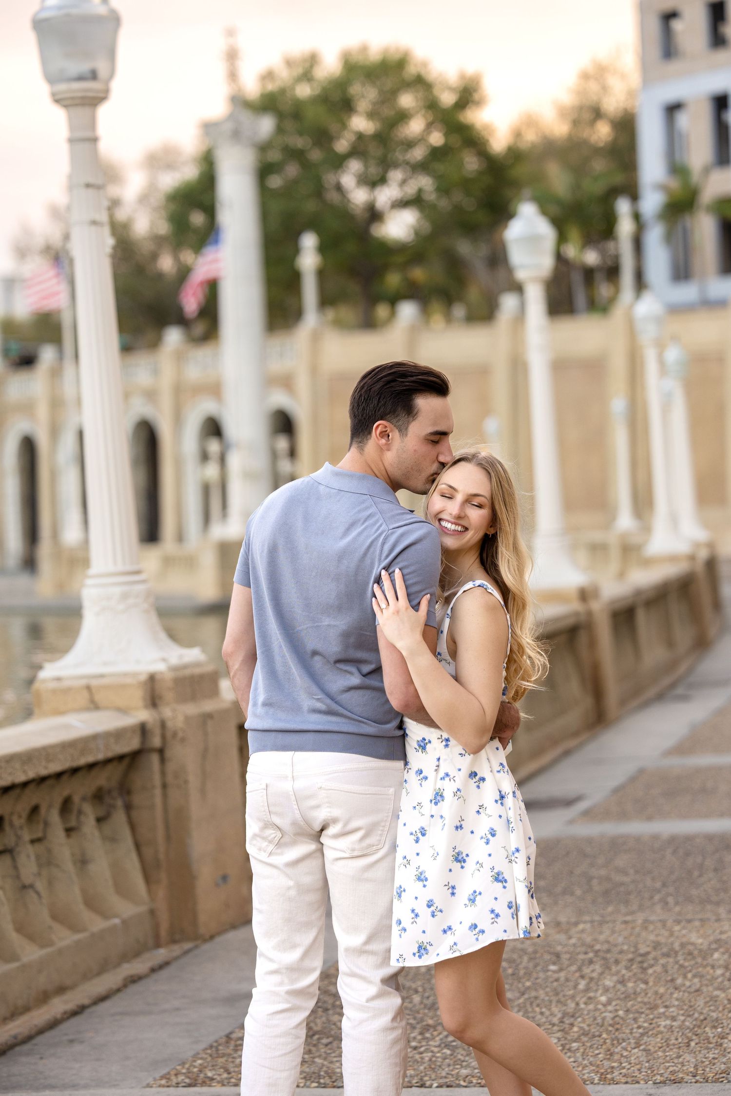 Engagement photo session at University of Tampa by engagement photographer Grand Photo Karyna Oliinyk