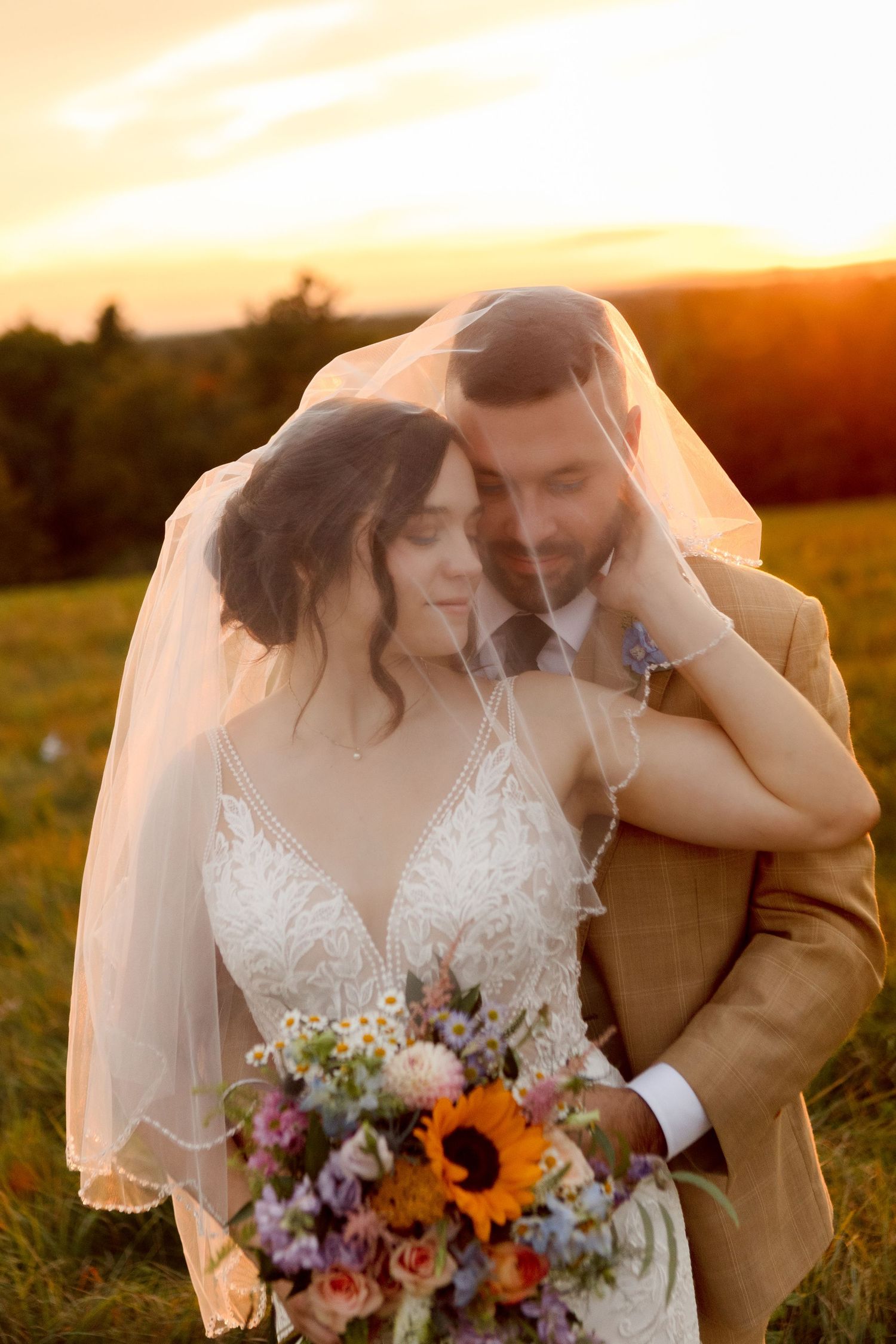 Wedding at Sunken Gardens at St Petersburg FL, wedding photographer Grand Photo Karyna Oliinyk