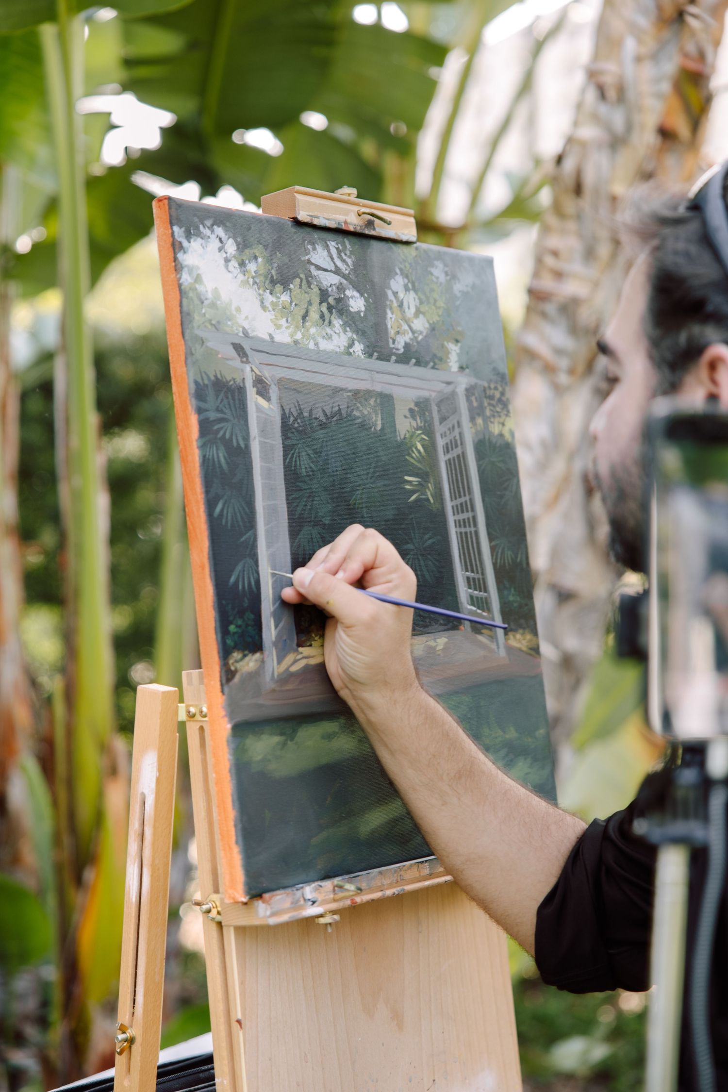 Live Painter at Tampa Garden Club, Florida, captured by Grand Photo by Karyna Oliinyk