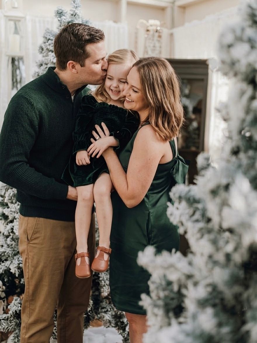 Family Christmas mini sessions in Tampa Bay, Florida