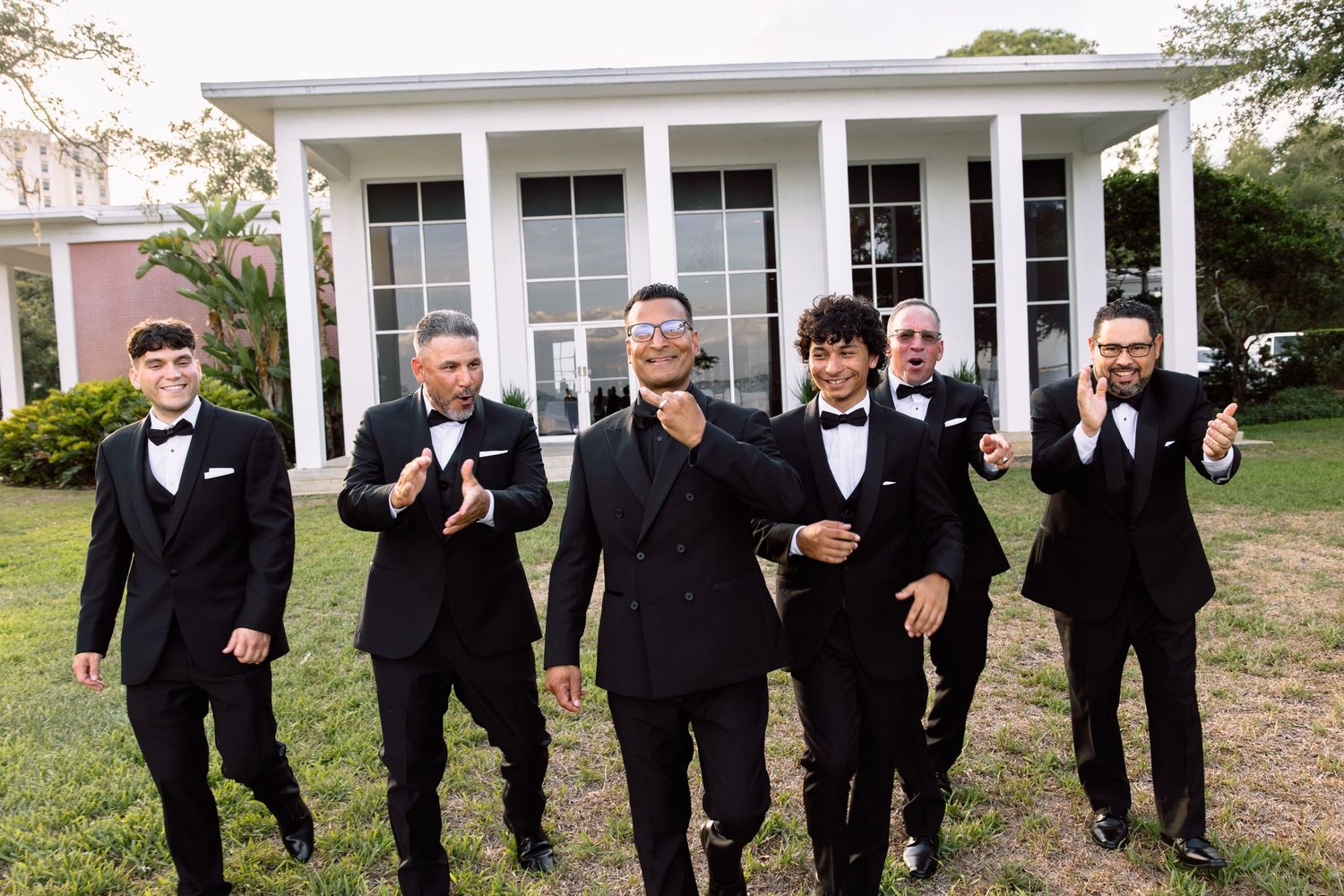 Wedding party at Tampa Garden Club, Florida, captured by Grand Photo by Karyna Oliinyk