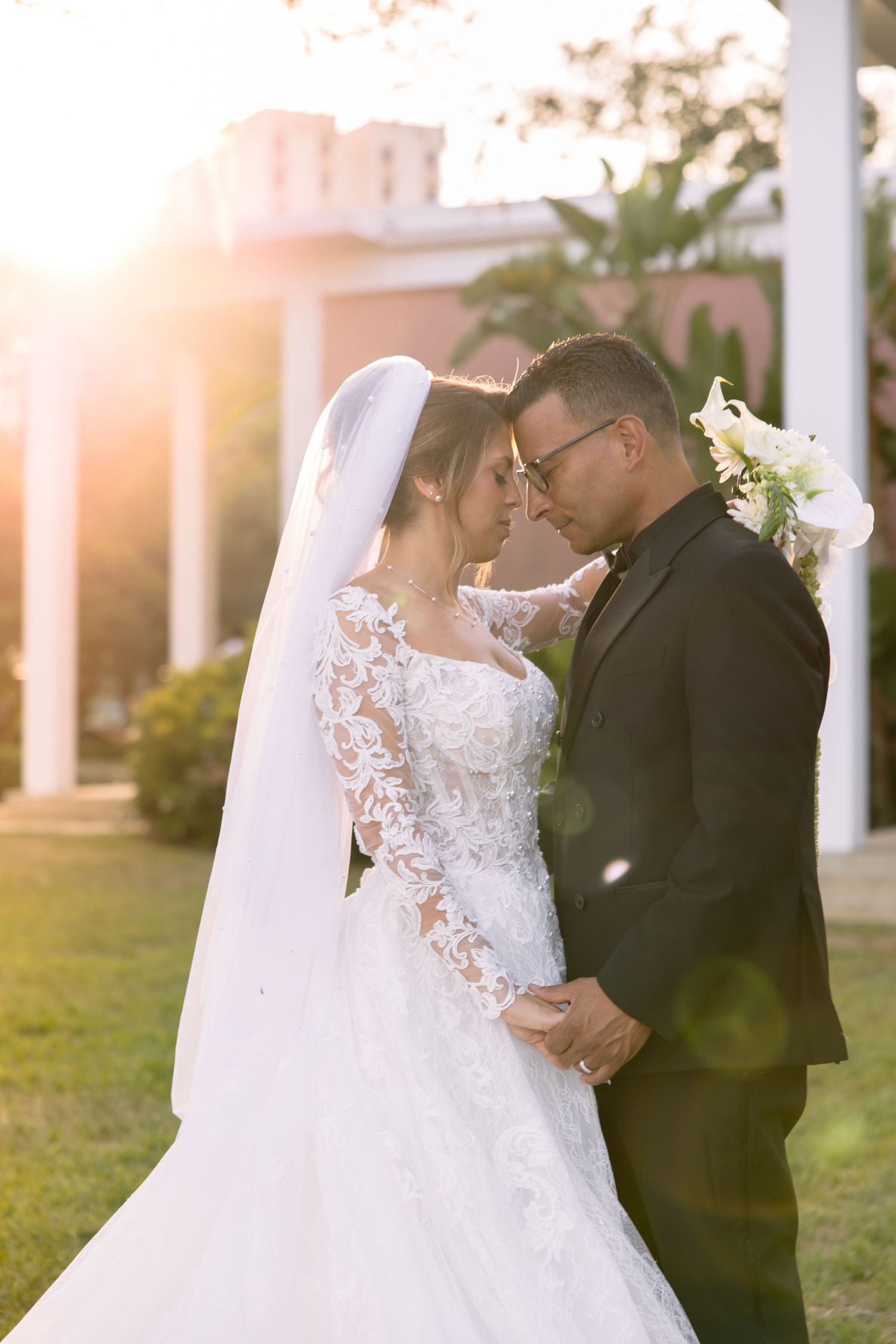 Wedding Portraits of bride and groom at Tampa Garden Club, Florida, captured by Grand Photo by Karyna Oliinyk