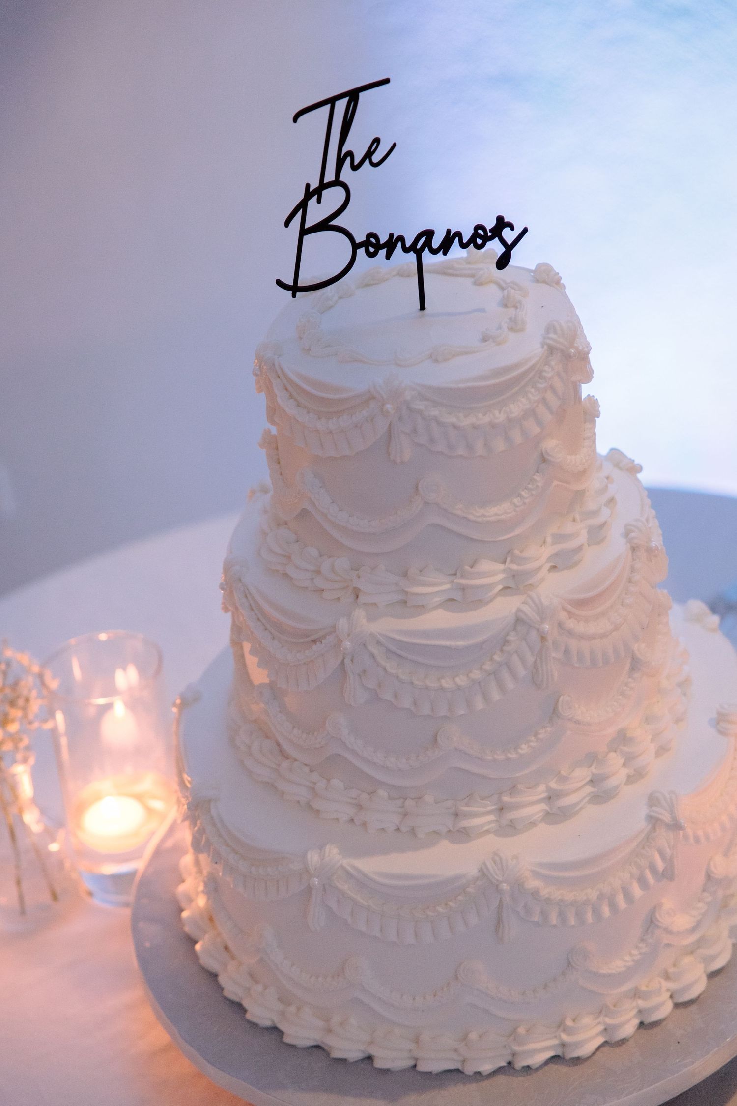 Wedding Cake at Tampa Garden Club, Florida, captured by Grand Photo by Karyna Oliinyk