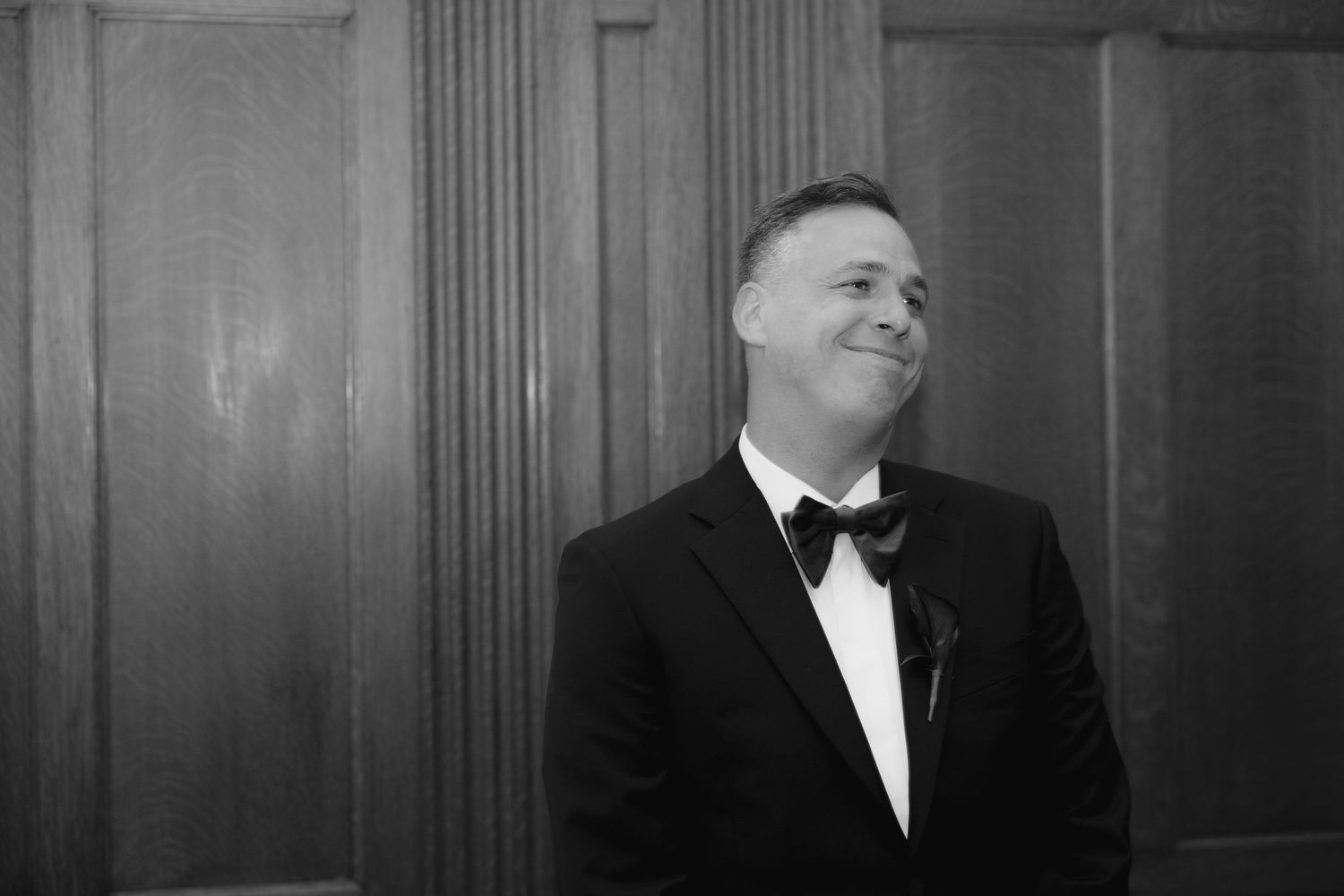 Groom seeing the bride for the first time during the ceremony at Le Méridien Tampa, Florida, captured by Grand Photo by Karyna Oliinyk