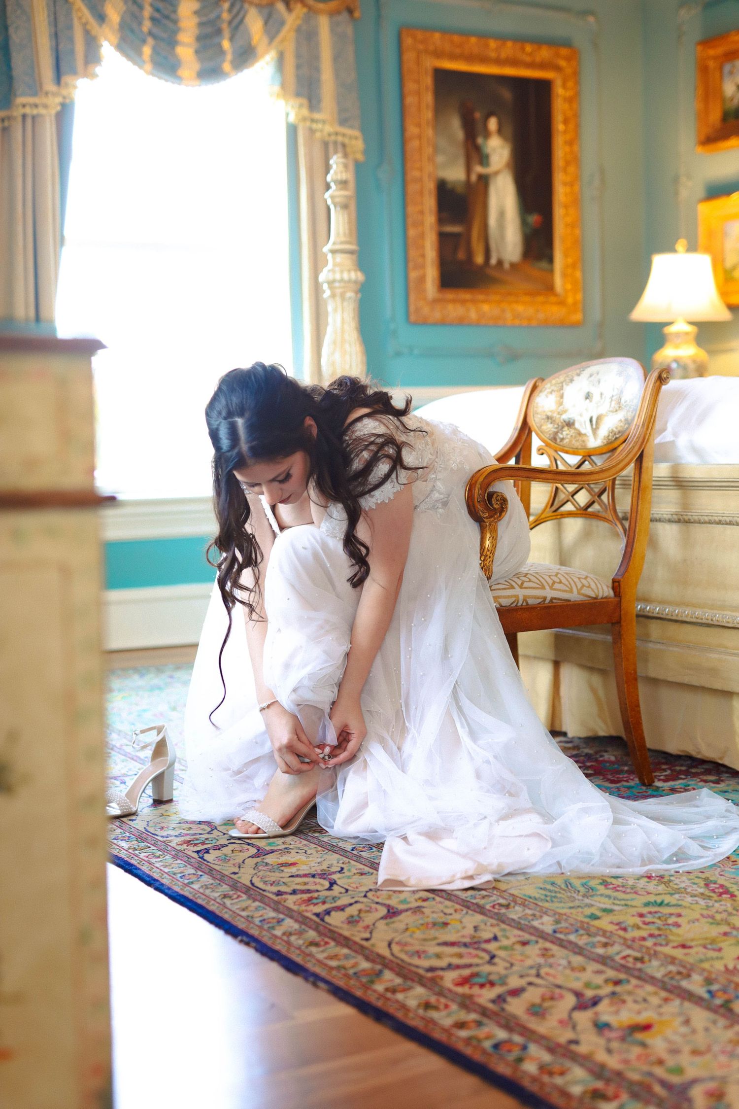 Bride getting ready at The Chanler at Cliff Walk in Newport, Rhode Island, captured by Grand Photo by Karyna Oliinyk