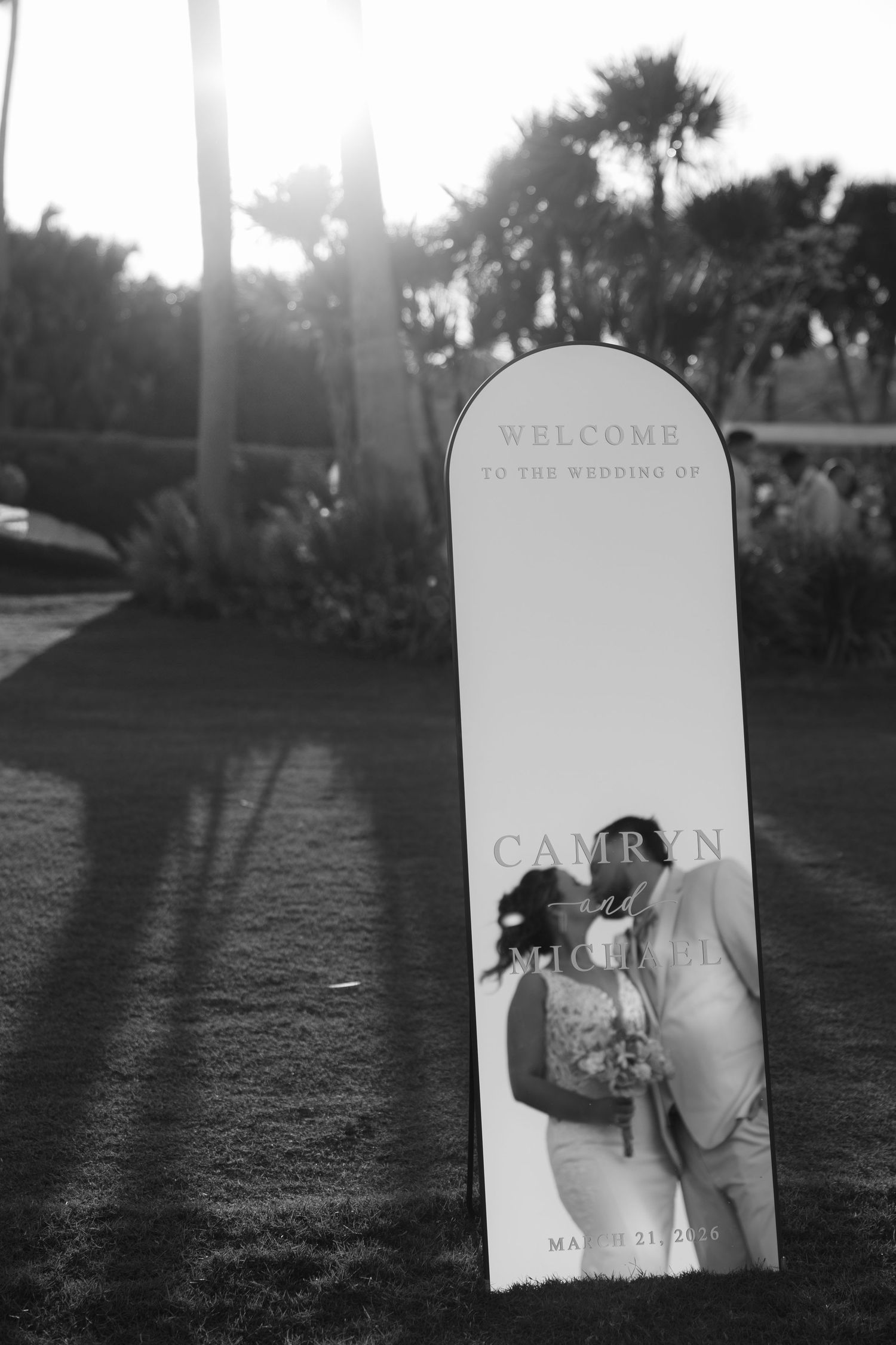 Welcome wedding sign for outdoor wedding at Ca' d'Zan Mansion in Sarasota, Florida, captured by Grand Photo by Karyna Oliinyk