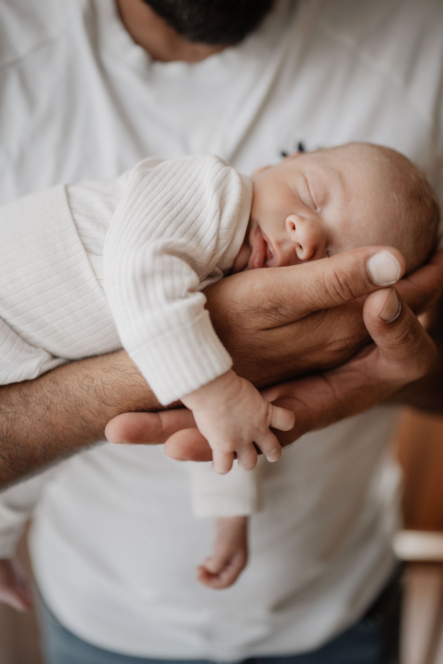 Photographe naissance à domicile en occitanie