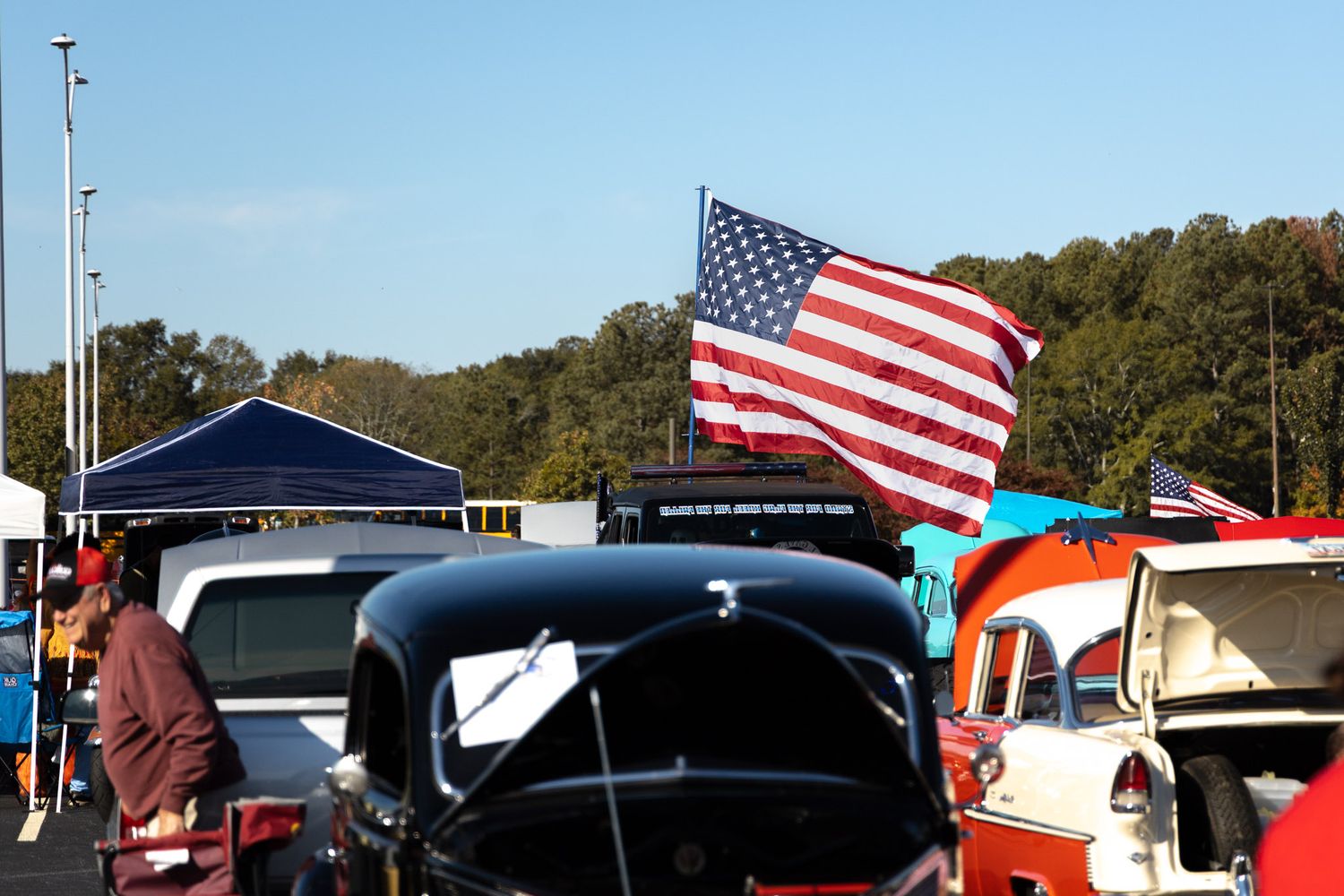 usa flag at car show