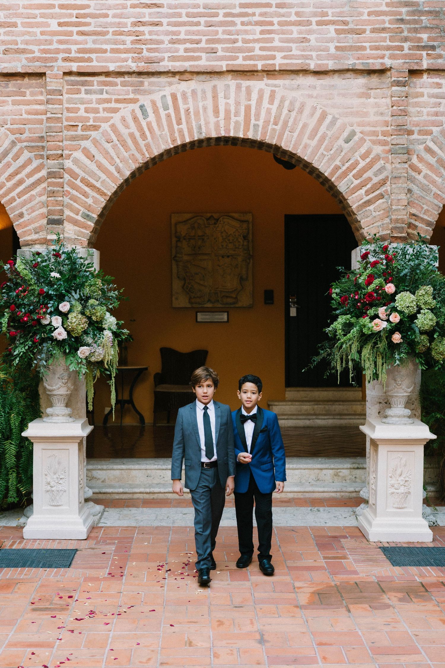Bride and groom during their wedding in Zona Colonial Santo Domingo