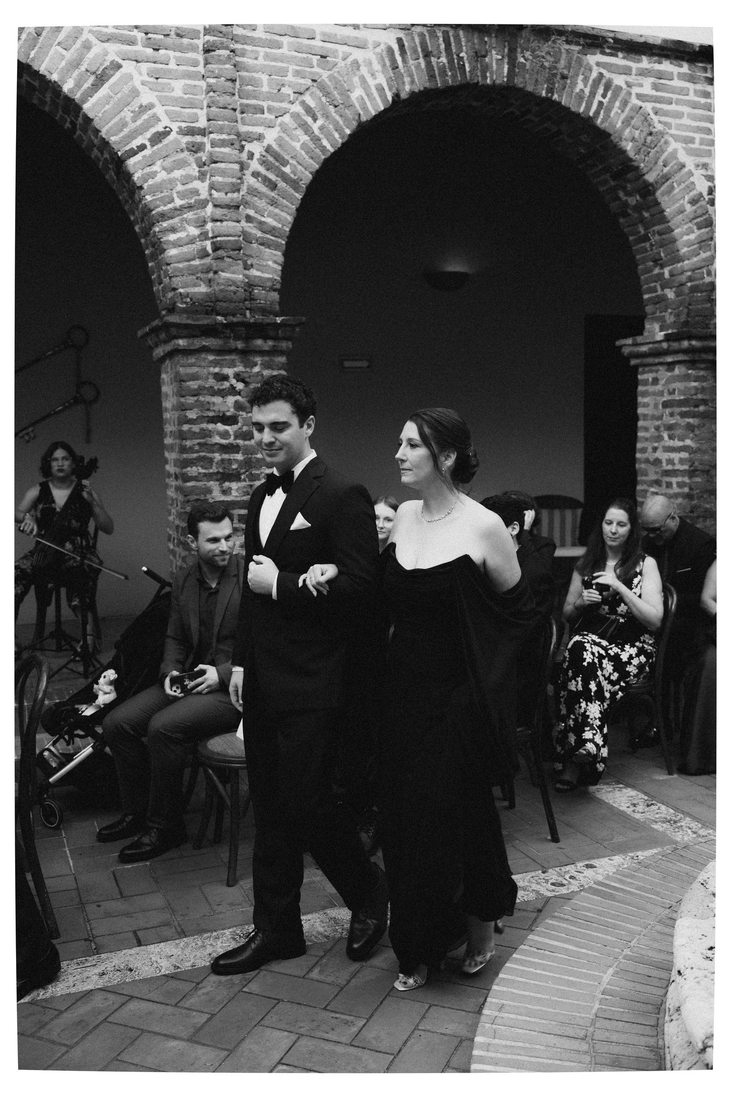 Bride and groom during their wedding in Zona Colonial Santo Domingo