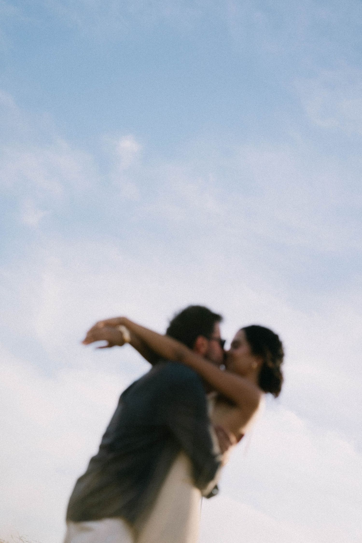 bani-cinematic-love-story-session-joel-severino.jpg