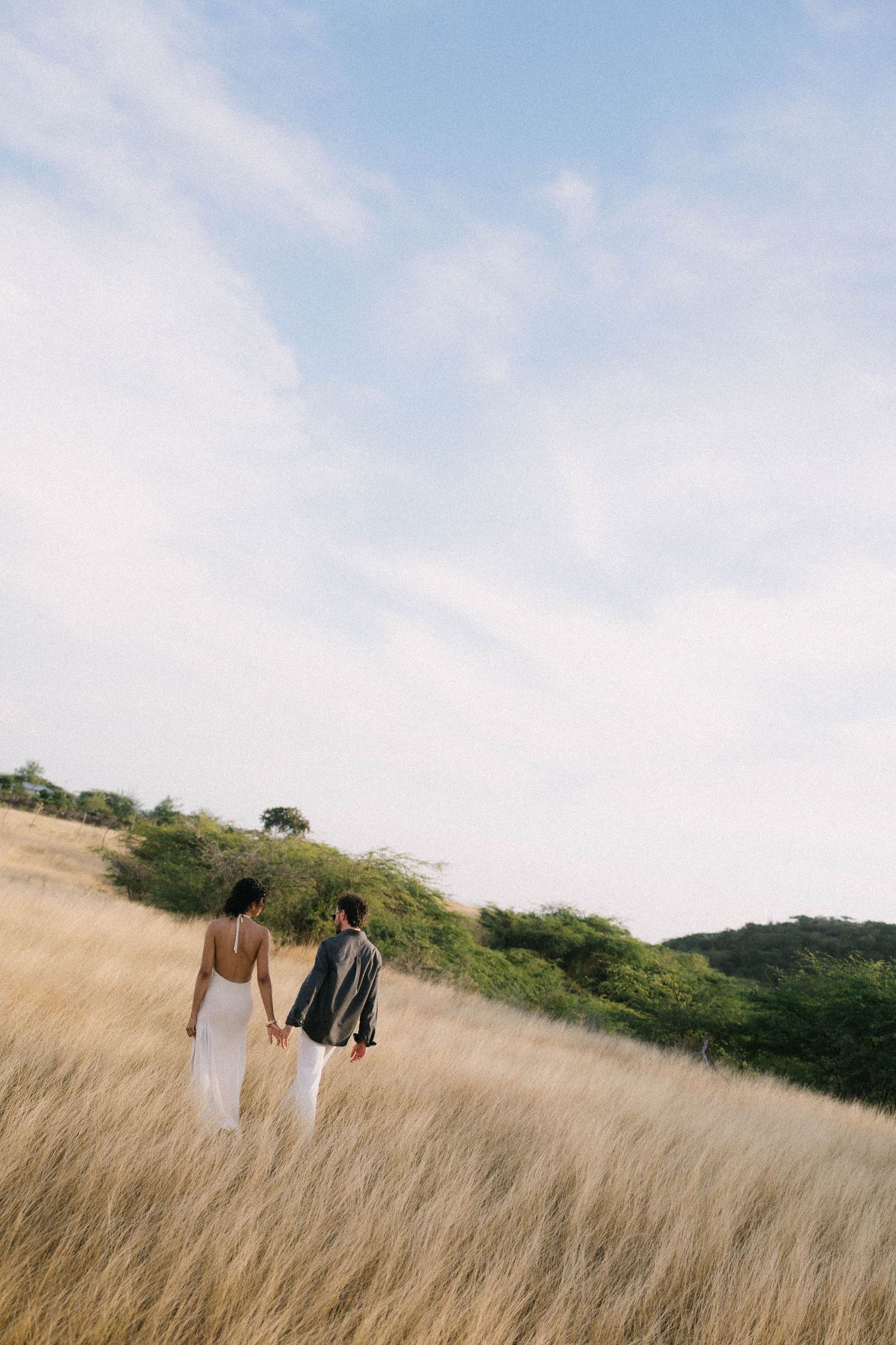 bani-romantic-dry-forest-engagement-joel-severino.jpg