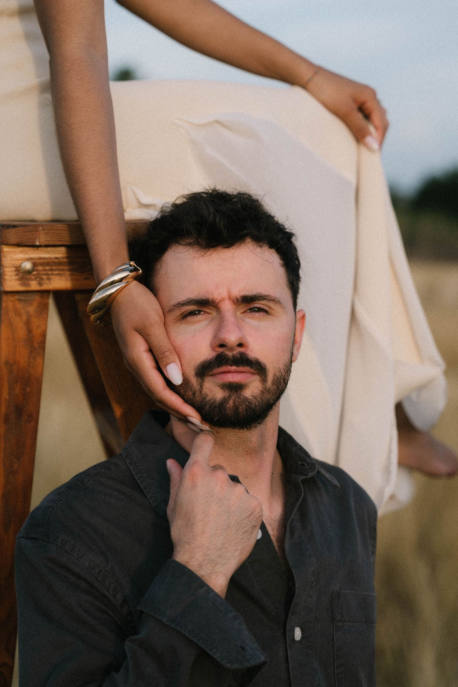 bani-romantic-couple-photoshoot-joel-severino.jpg
