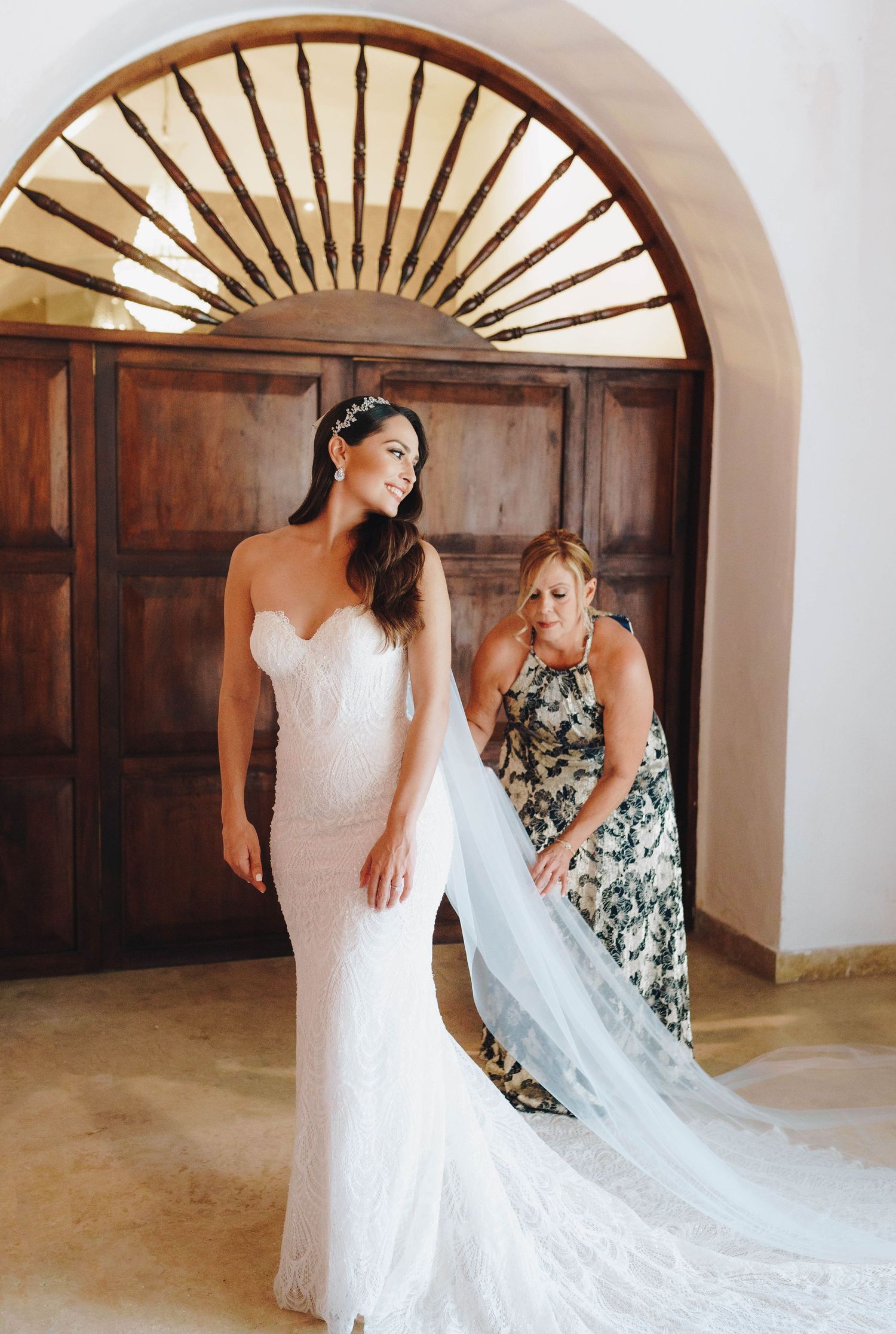 Emotional destination wedding moments in Cartagena Colombia