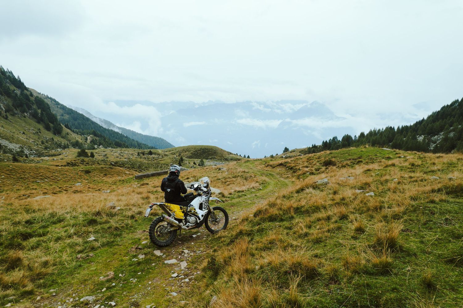 Progetto MOTOEXPLORER con percorsi moto, tracce GPX e itinerari offroad per avventure su due ruote