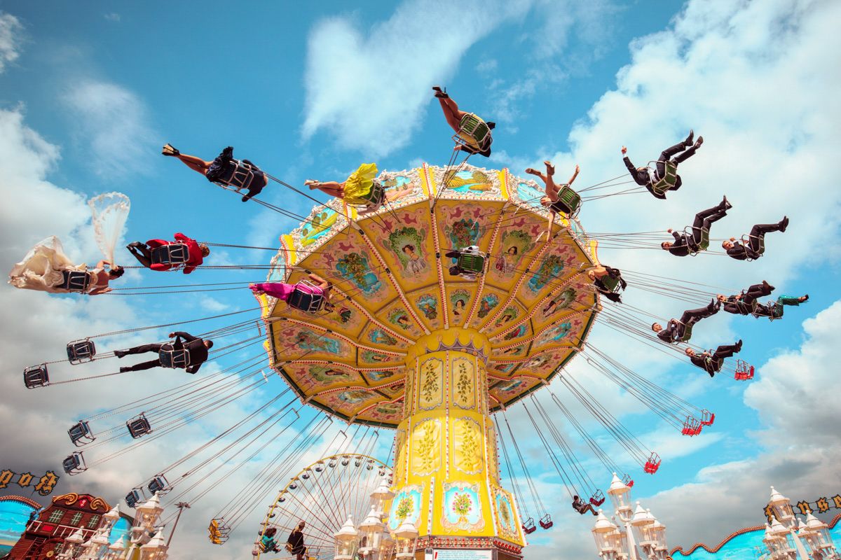 Bremen Freimarkt Hochzeitsfoto Karussel Braut