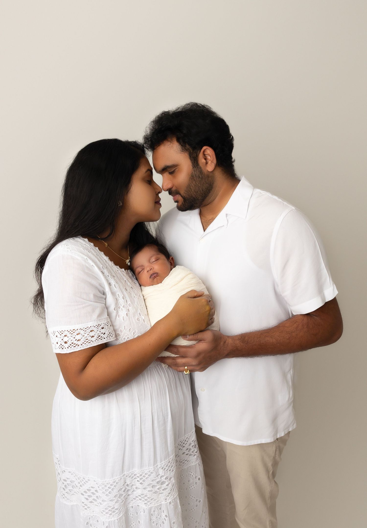 newborn photographer in greensboro, parents and baby studio photos