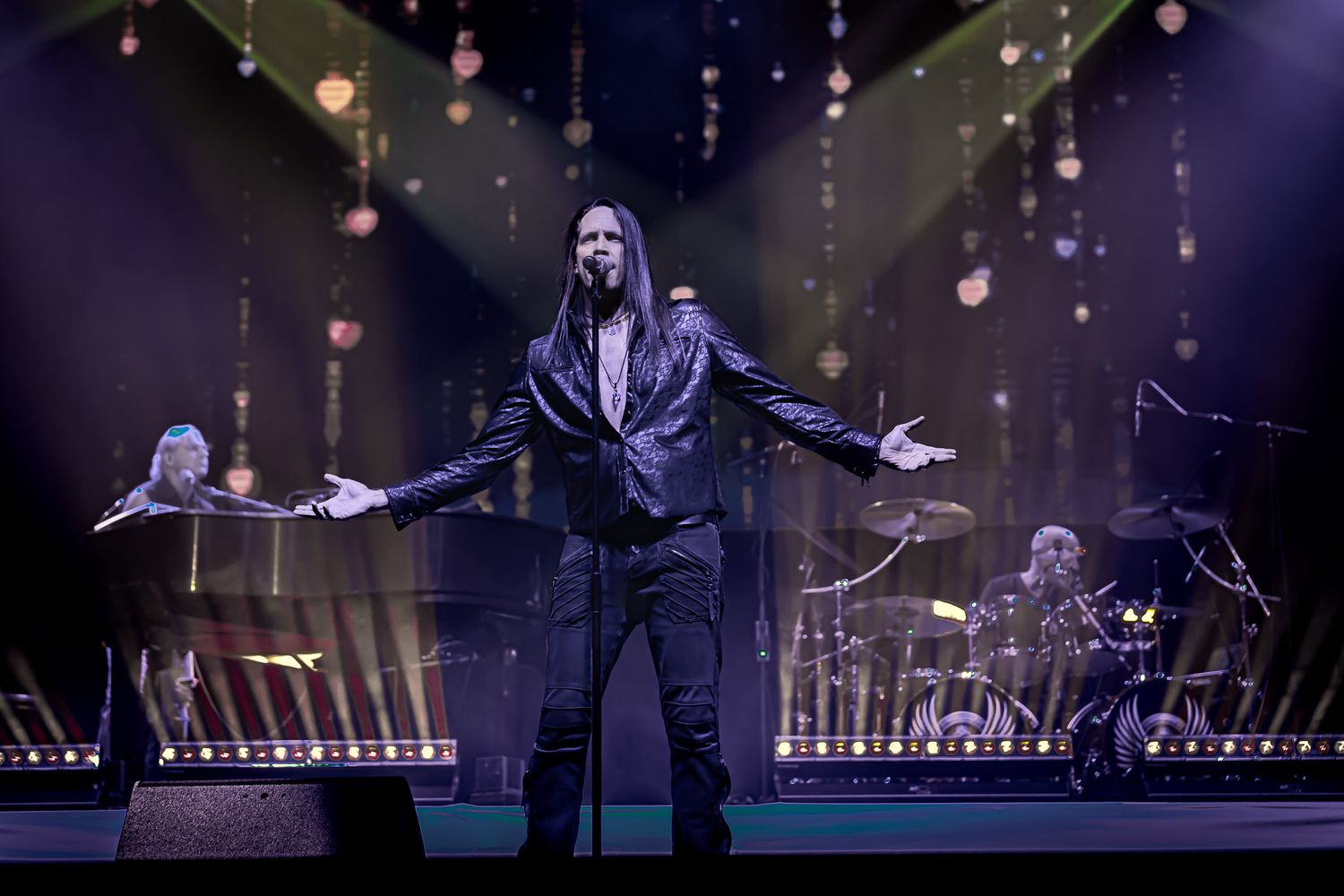 Voyage, the National Journey Tribute Band, performing live at Wind Creek Event Center in Bethlehem, PA.