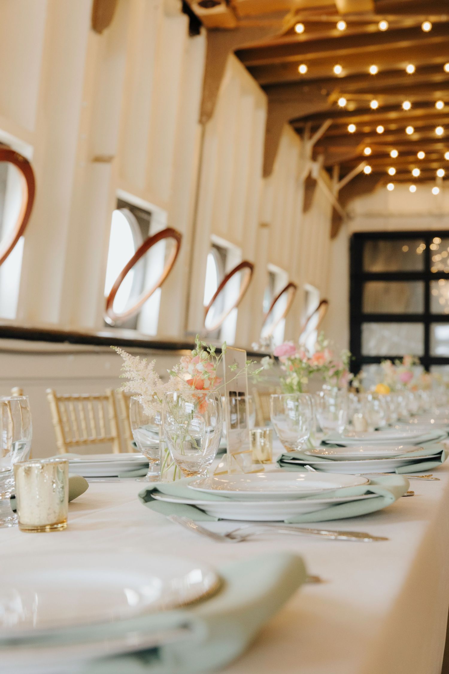 Seattle Waterfront wedding at Ray's Boathouse