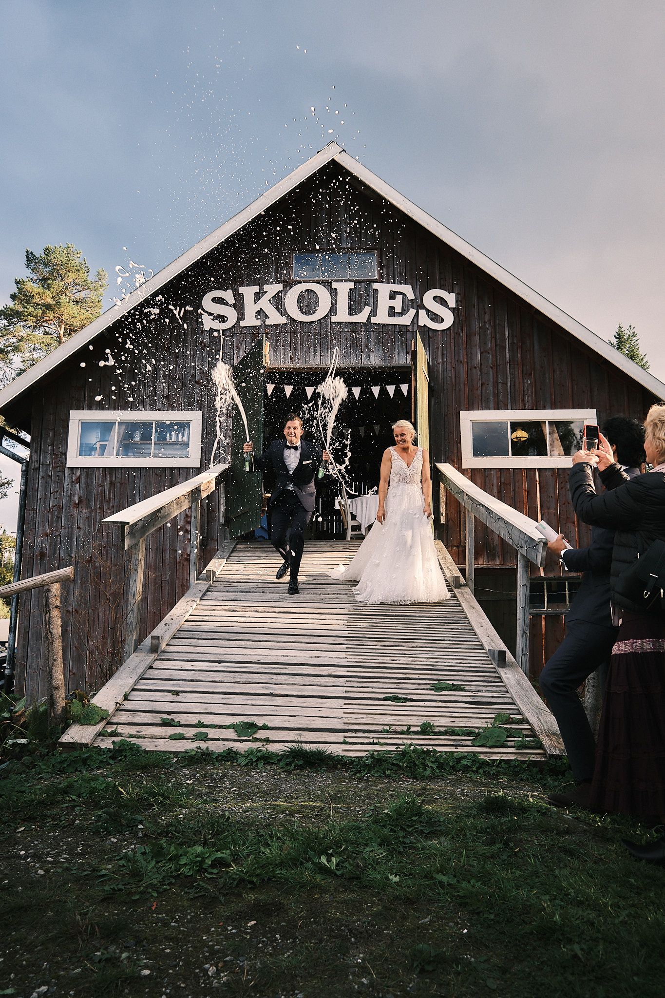 Höstbröllop i Jämtland – Ottsjö | Bröllopsfotograf Åre