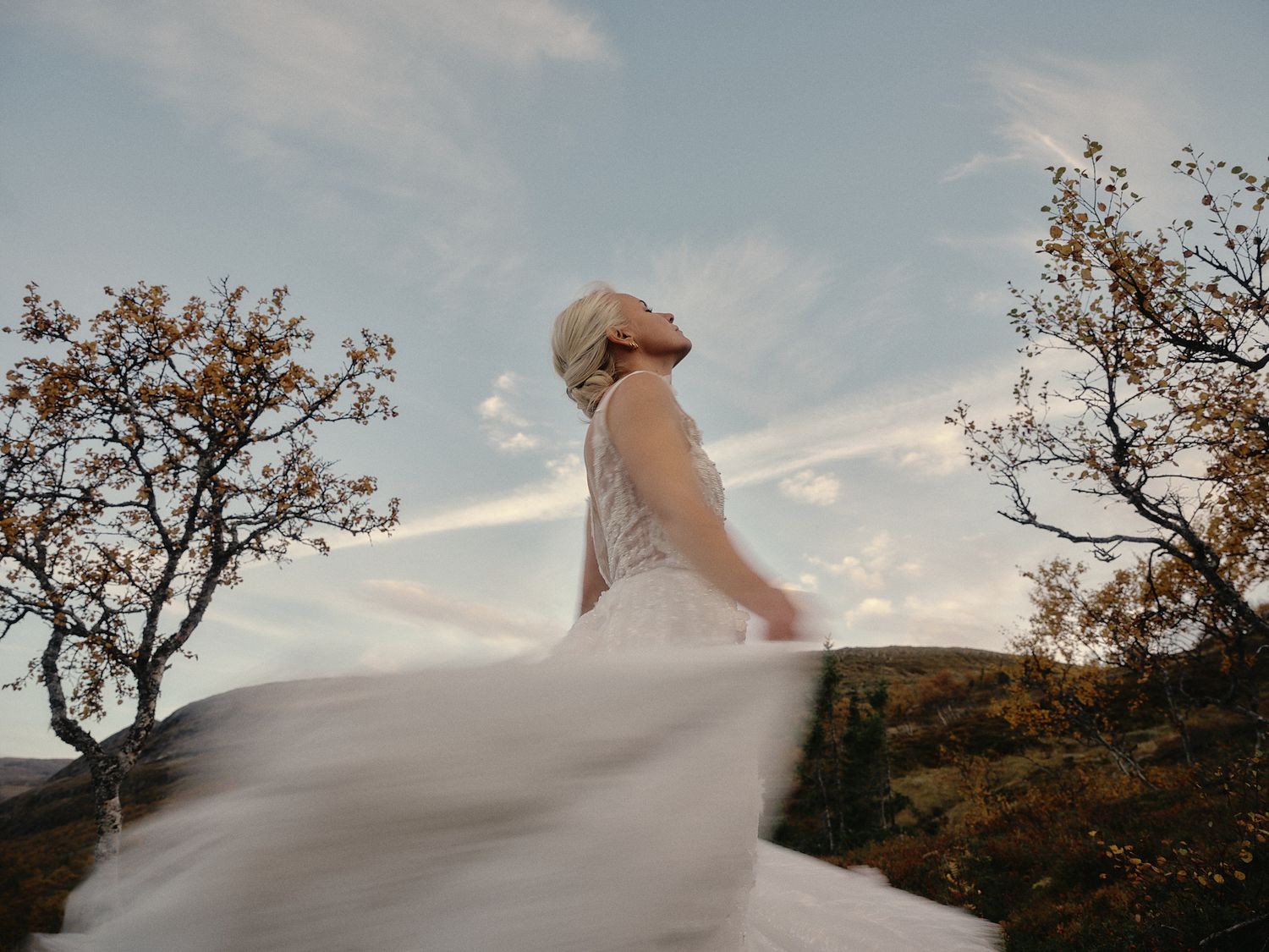 Höstbröllop i Jämtland – Ottsjö | Bröllopsfotograf Åre