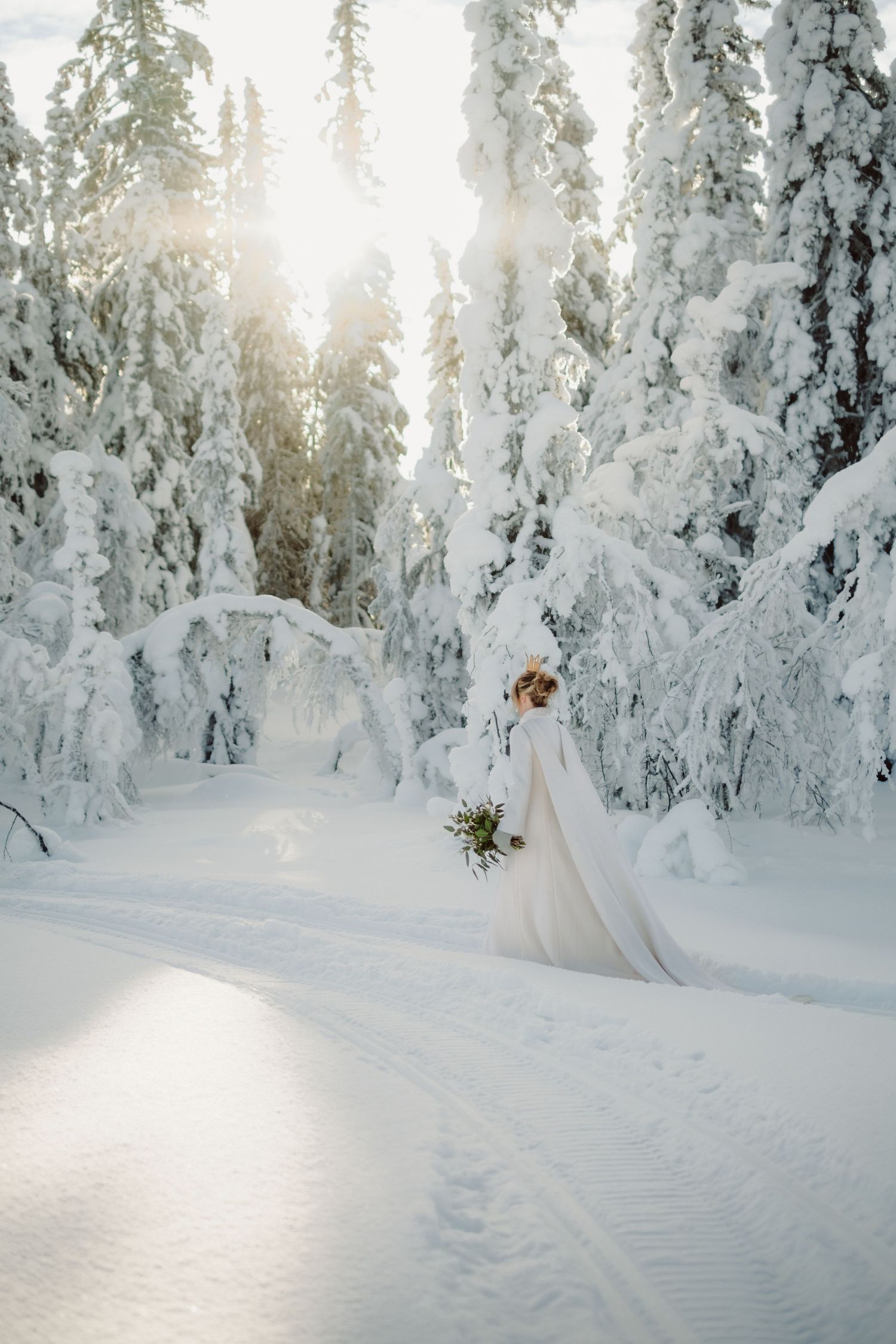 Vinterbröllop i Jämtland – Storåbränna & Big River Camp | Bröllopsfotograf Åre