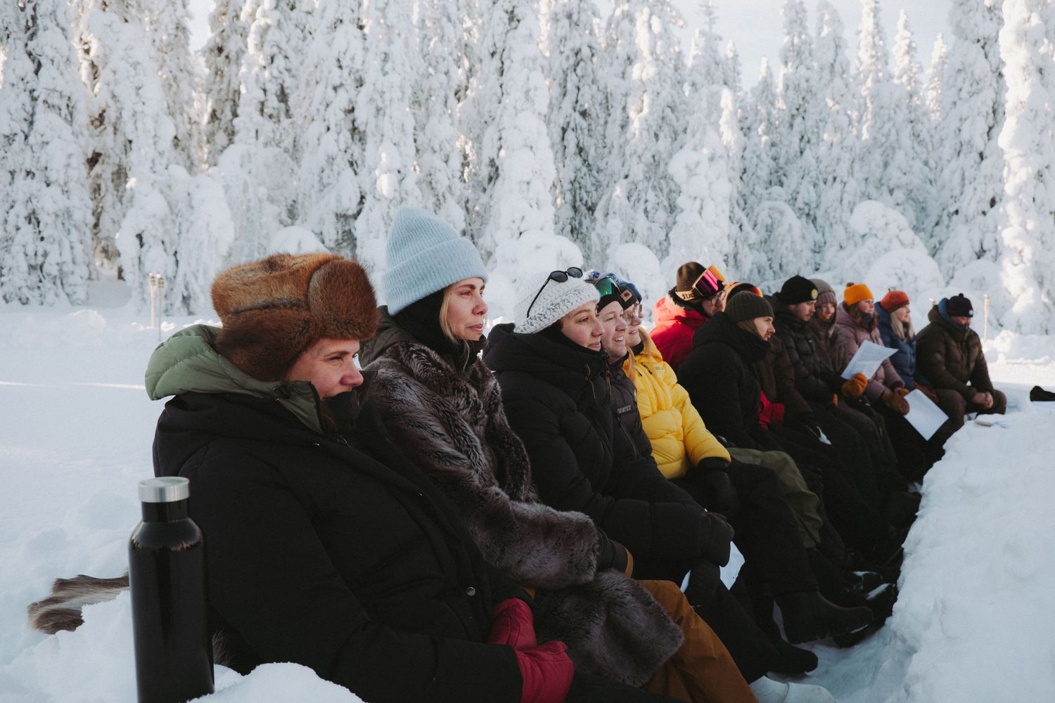 Vinterbröllop i Jämtland – Storåbränna & Big River Camp | Bröllopsfotograf Åre